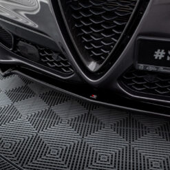 Alternative view of Front Splitter V.1 Alfa Romeo Stelvio Mk1