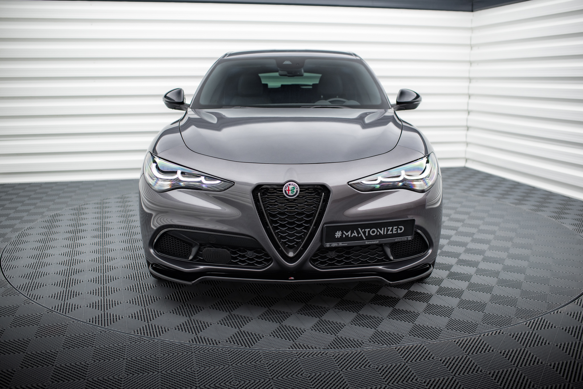 Front Splitter V.1 Alfa Romeo Stelvio Mk1 - Image 3
