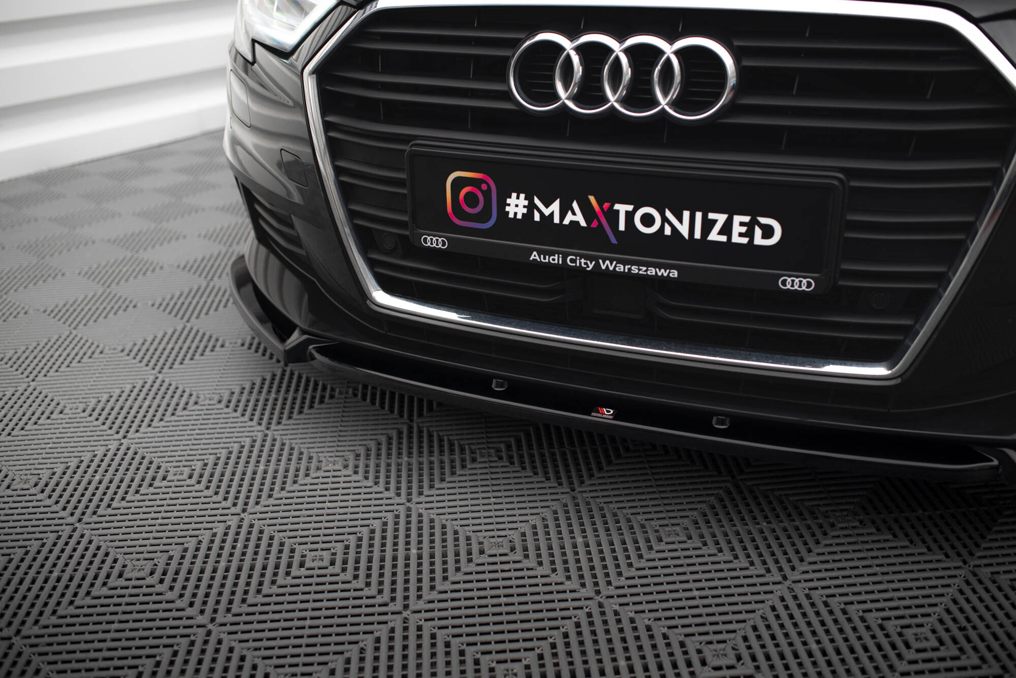Front Splitter V.1 Audi A3 Sportback 8V Facelift - Image 3