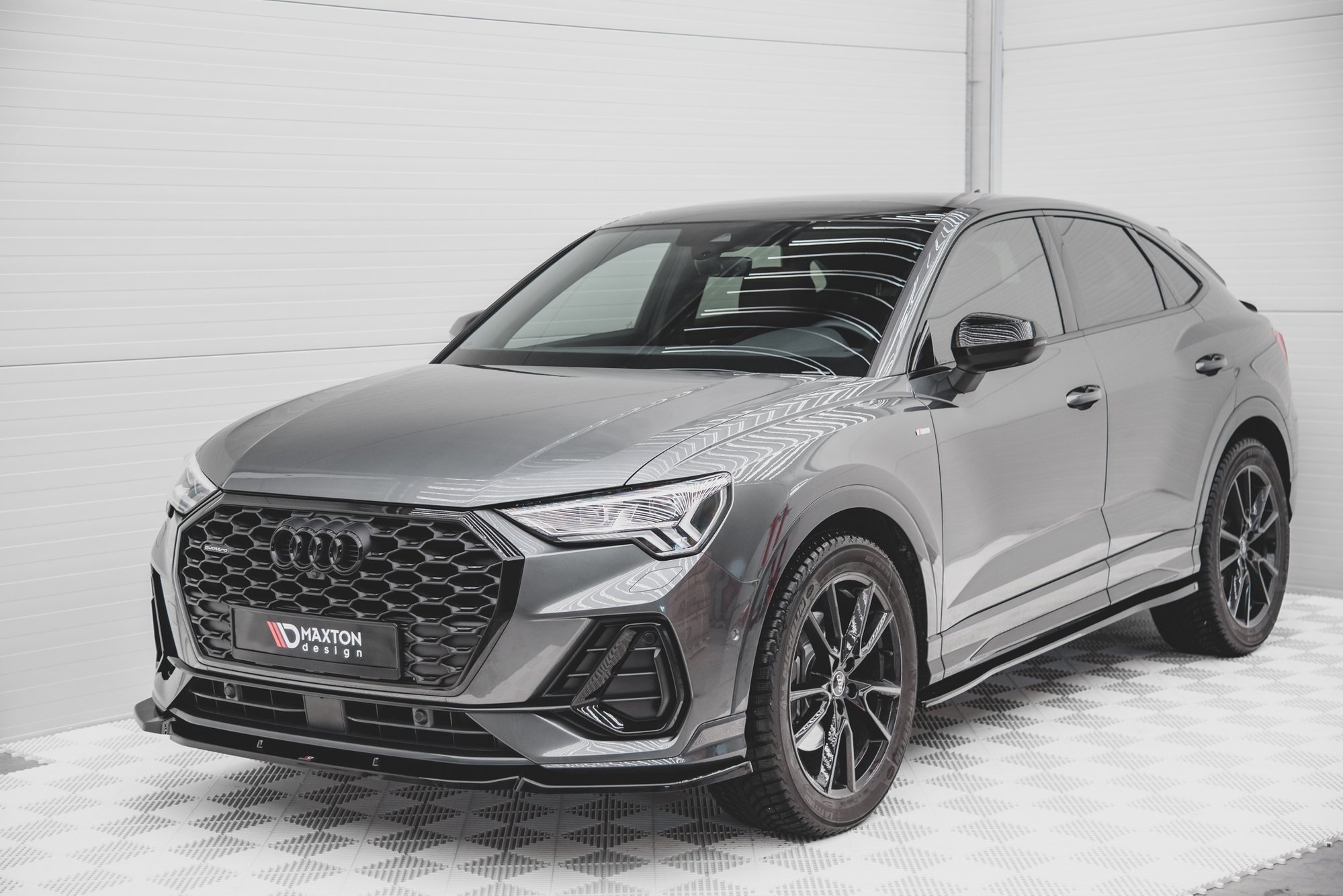 Front Splitter V.1 Audi Q3 Sportback S-Line F3