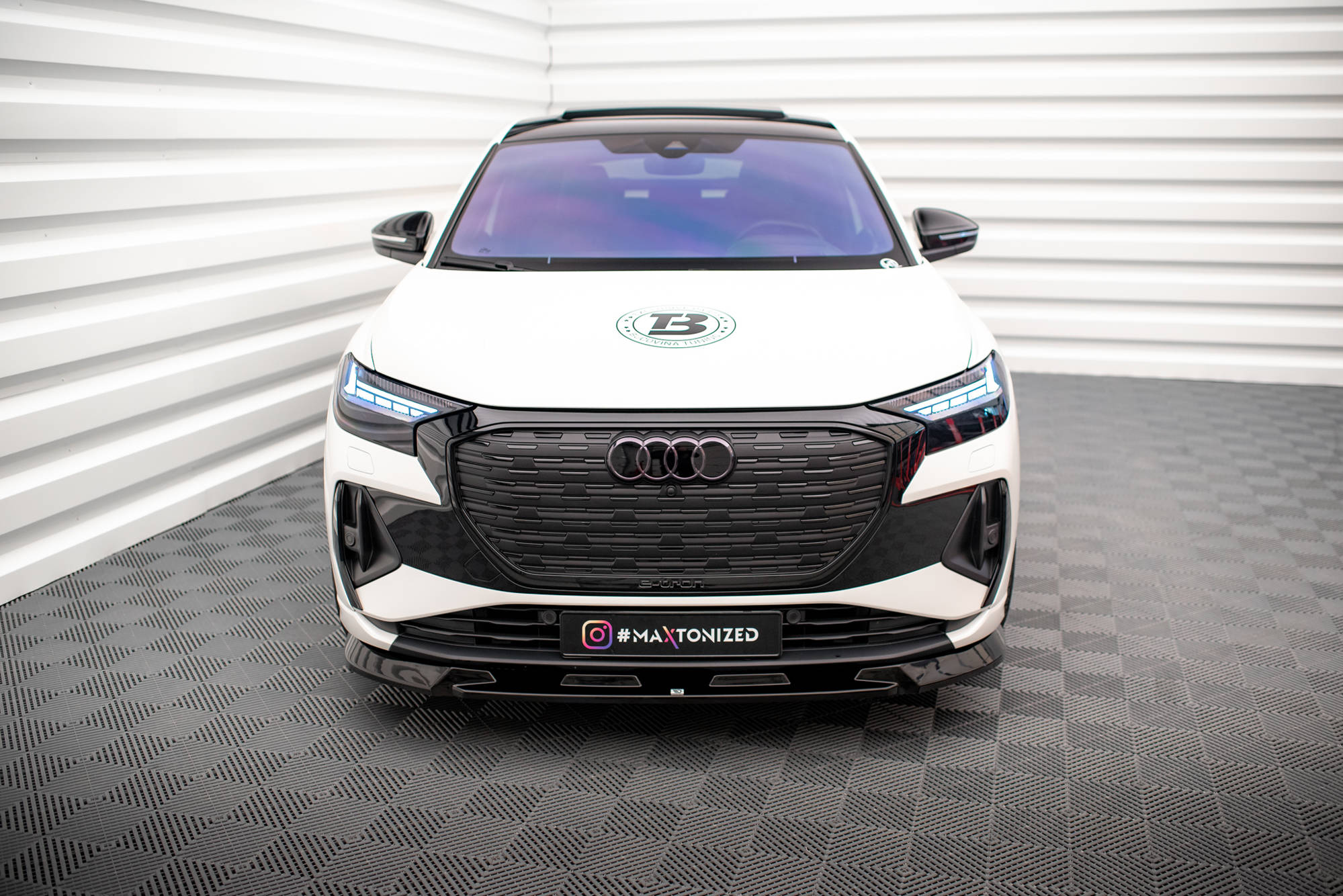 Front Splitter V.1 Audi Q4 e-tron Sportback S-line Mk1 - Image 3