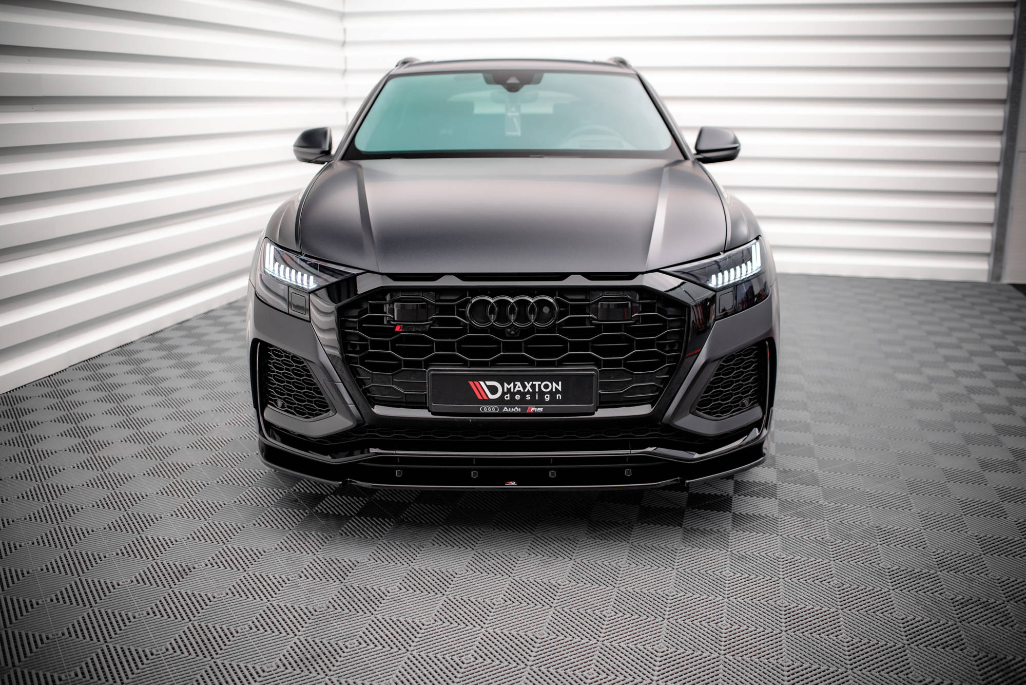 Front Splitter V.1 Audi RSQ8 Mk1 - Image 2