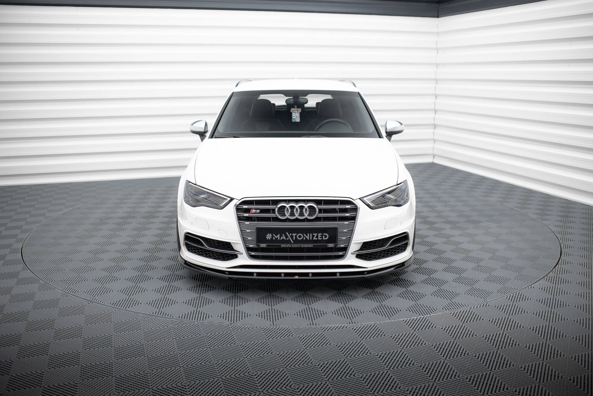 Front Splitter V.1 Audi S3 / A3 S-Line Sportback / Hatchback 8V - Image 3
