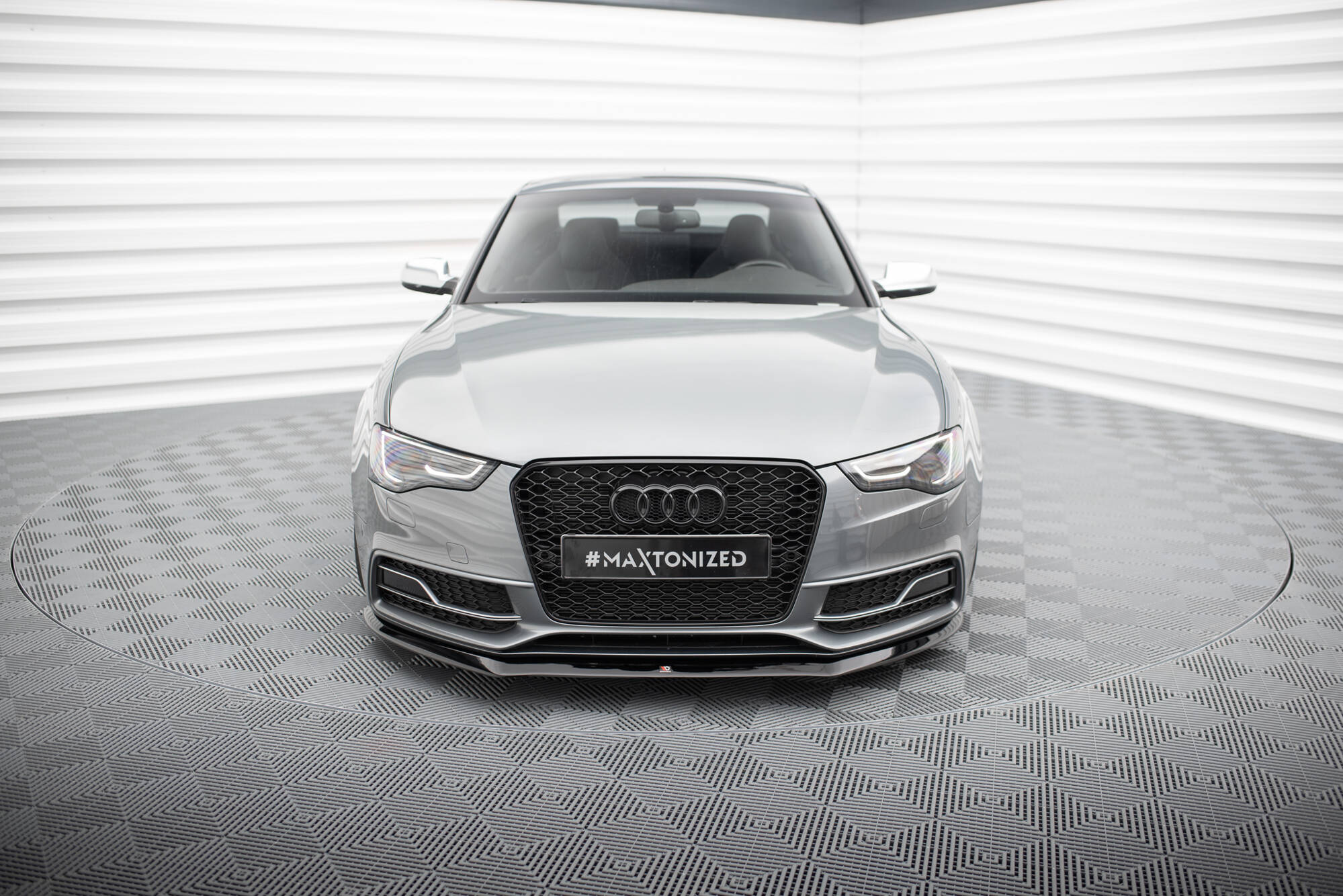 Front Splitter V.1 Audi S5/A5 S-Line 8T Facelift - Image 2