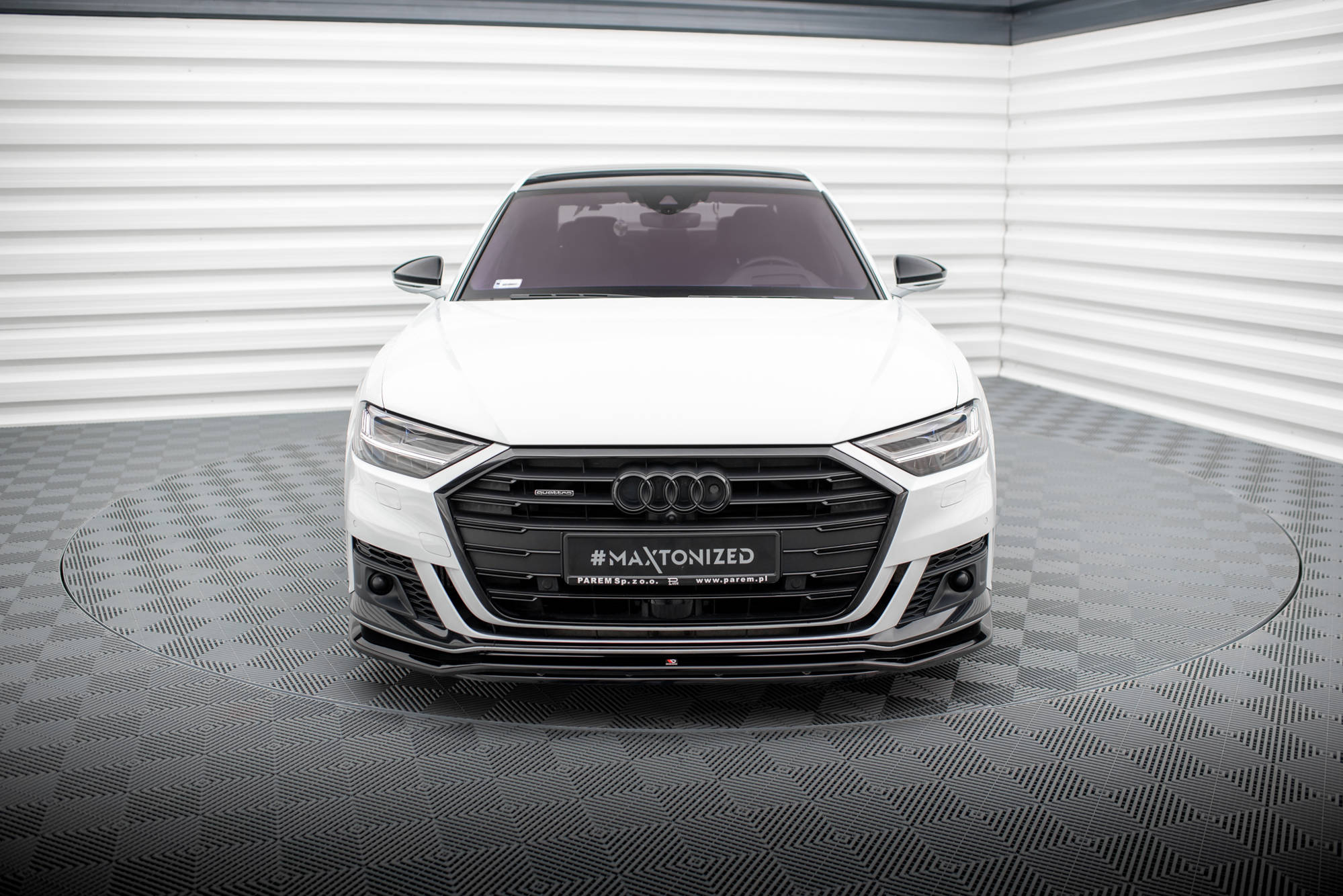 Front Splitter V.1 Audi S8 / A8 S-Line D5 - Image 4