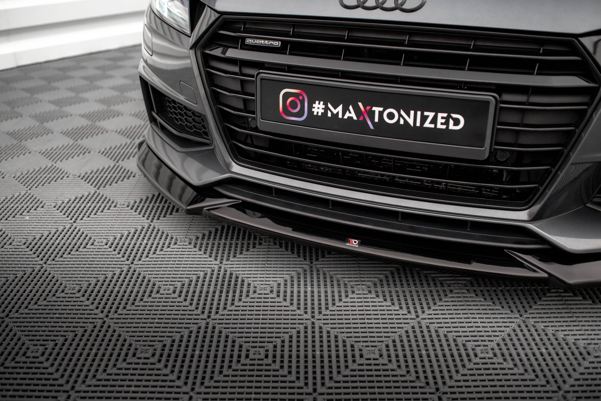 Front Splitter V.1 Audi TT S / S-Line 8S - Image 3