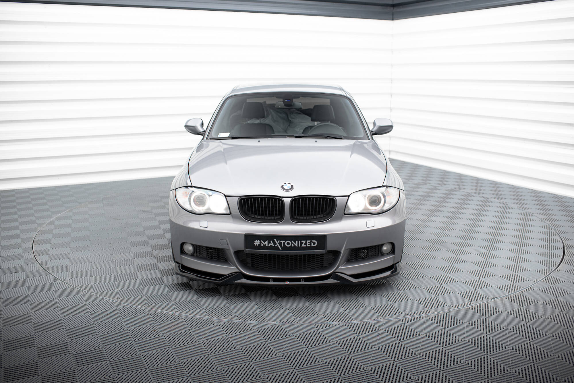 Front Splitter V.1 BMW 1 M-Pack E82 - Image 2