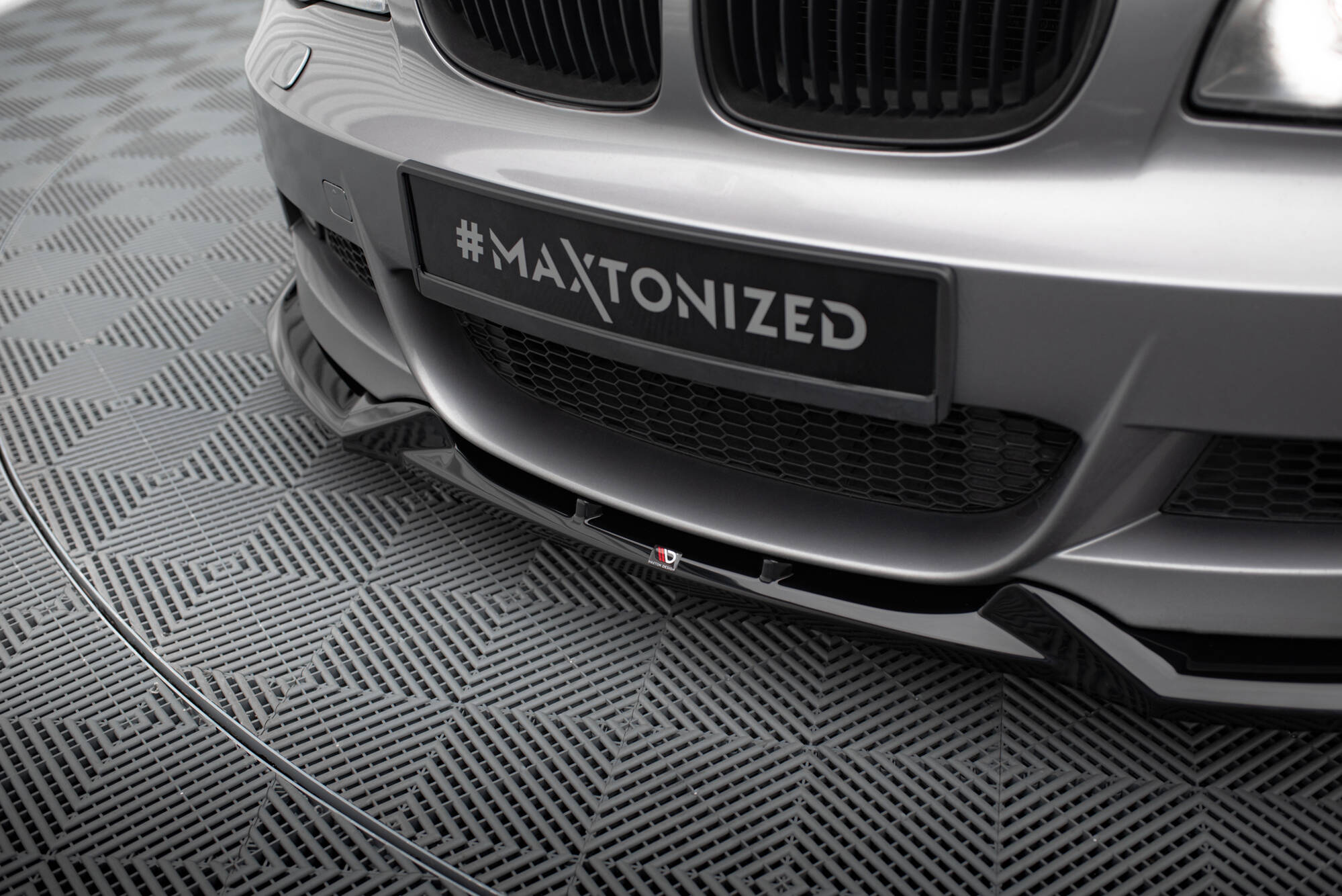 Front Splitter V.1 BMW 1 M-Pack E82 - Image 3