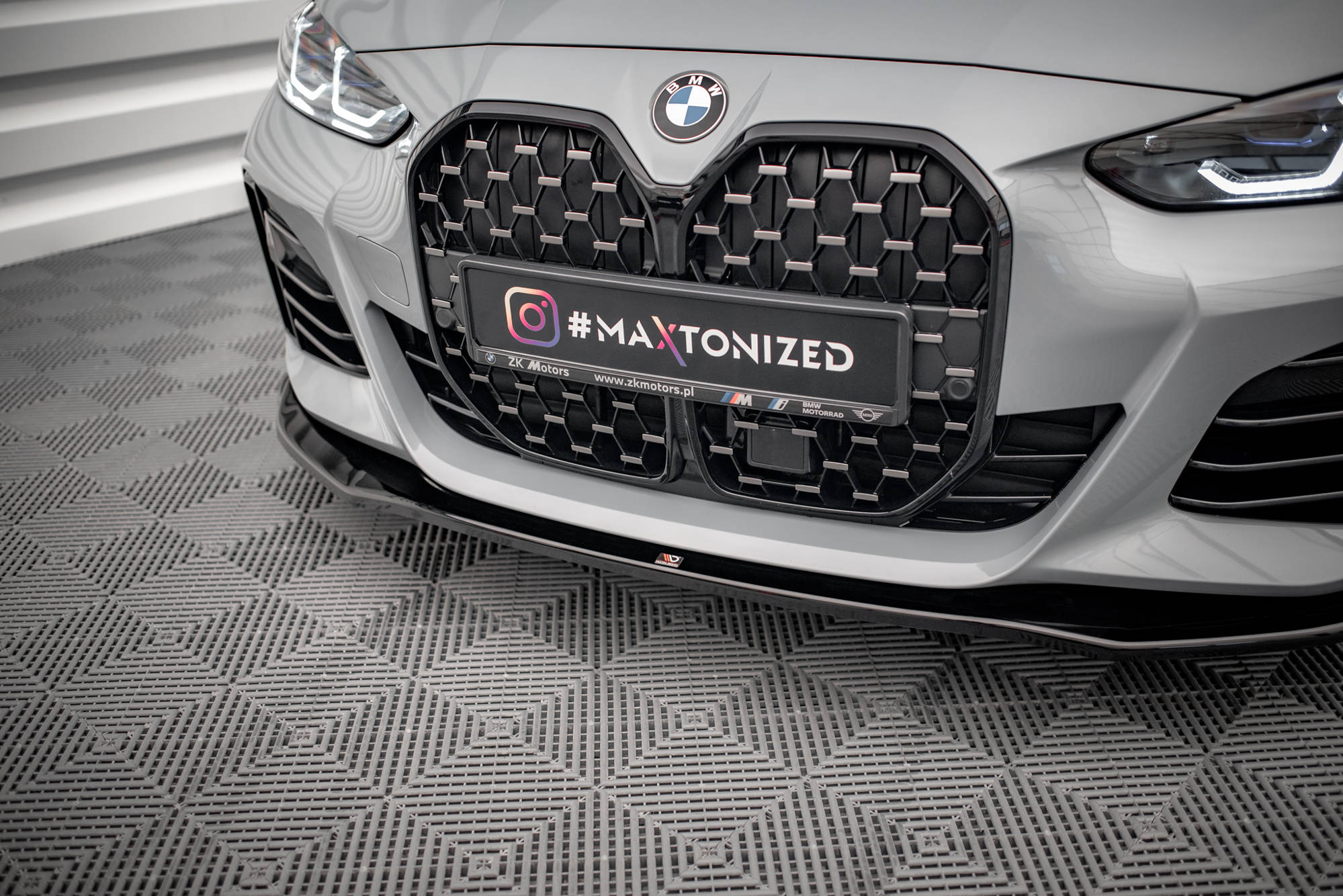 Front Splitter V.1 BMW 4 / i4 Gran Coupe M-Pack / M440i G26 - Image 3