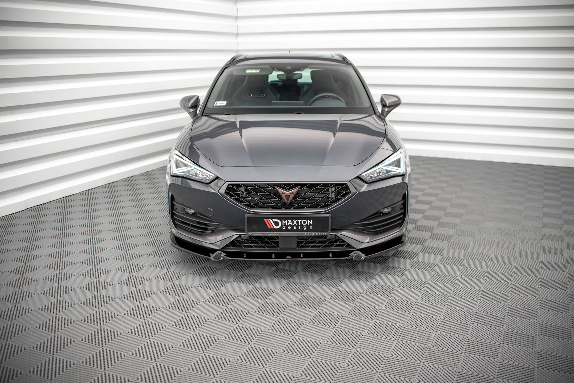 Front Splitter V.1 Cupra Leon Mk1 - Image 2