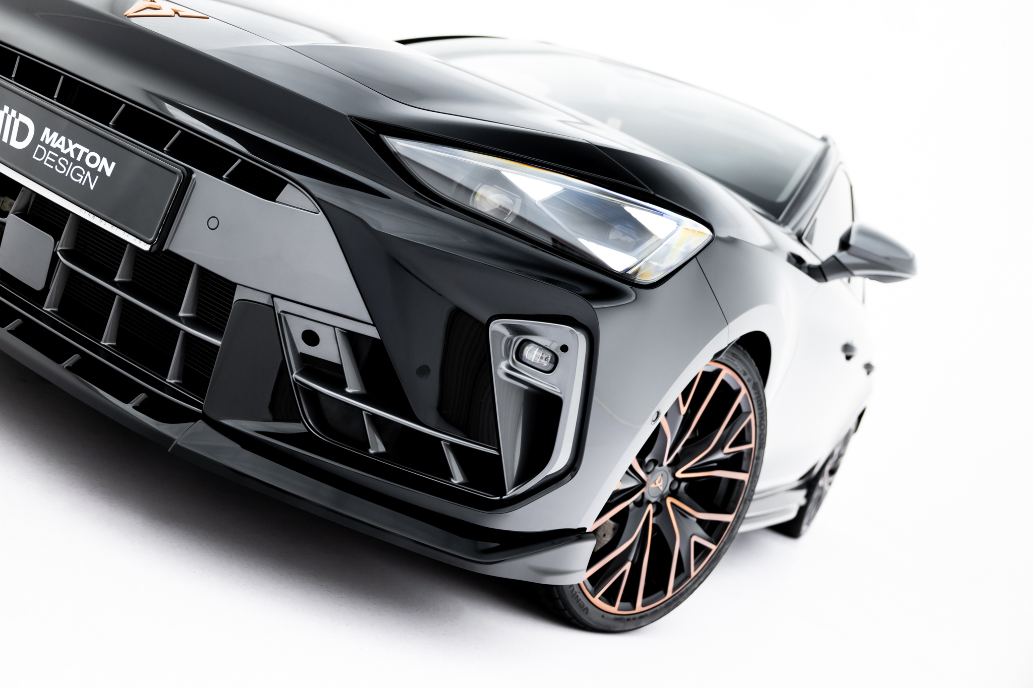 Front Splitter V.1 Cupra Leon ST / Hatchback Mk1 Facelift - Image 3