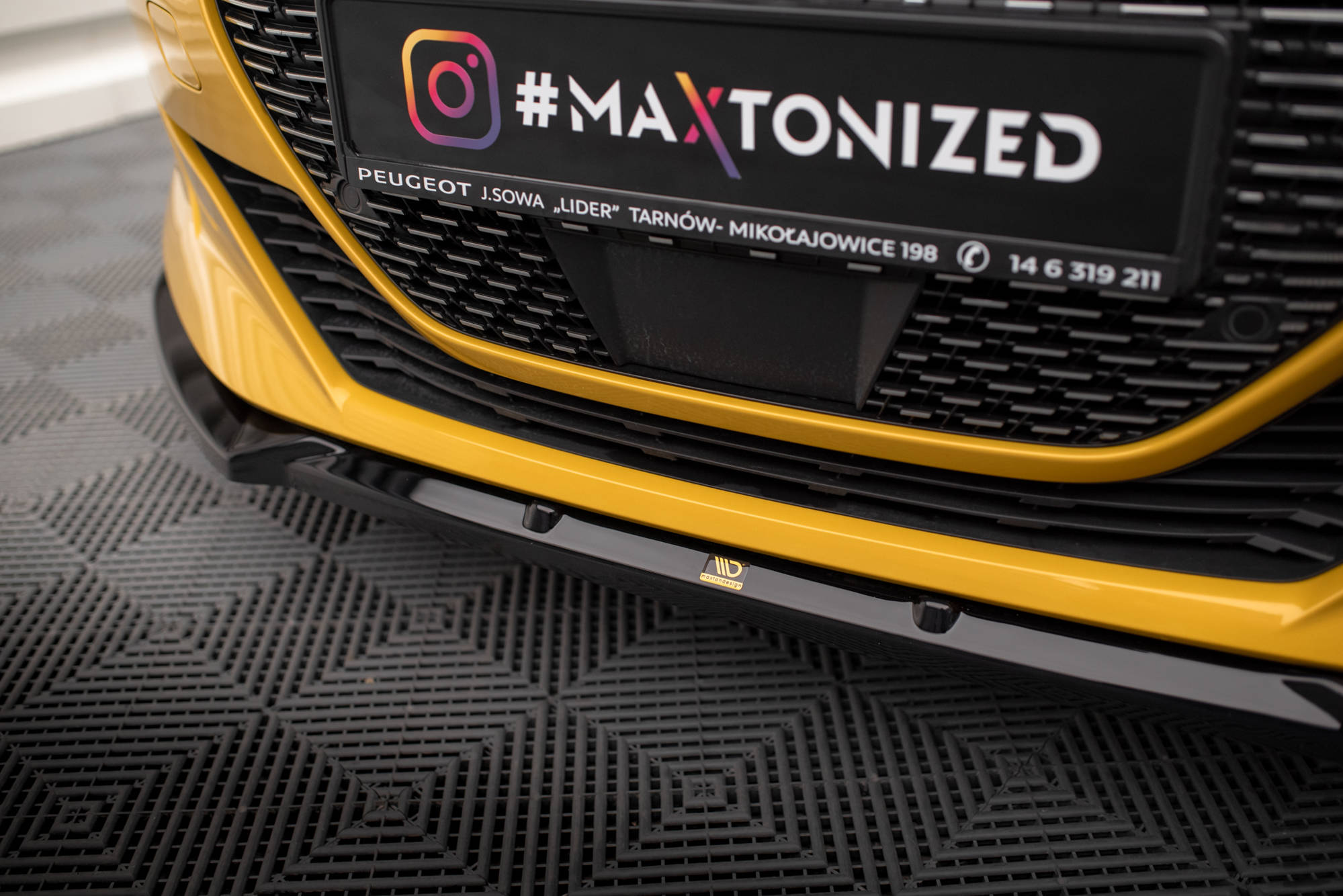 Front Splitter V.1 + Flaps Peugeot 208 GT Mk2 - Image 3