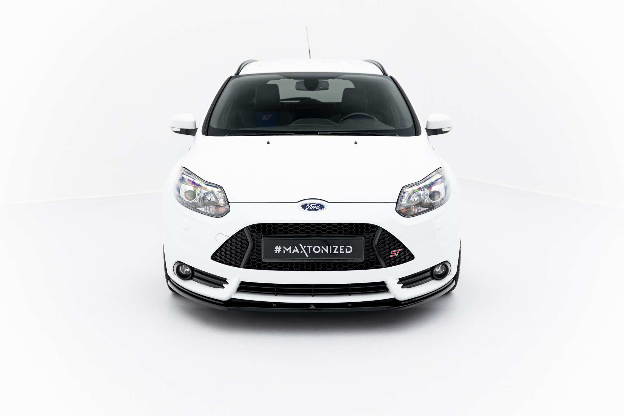 Front Splitter V.1 Ford Focus ST Mk3 - Image 2