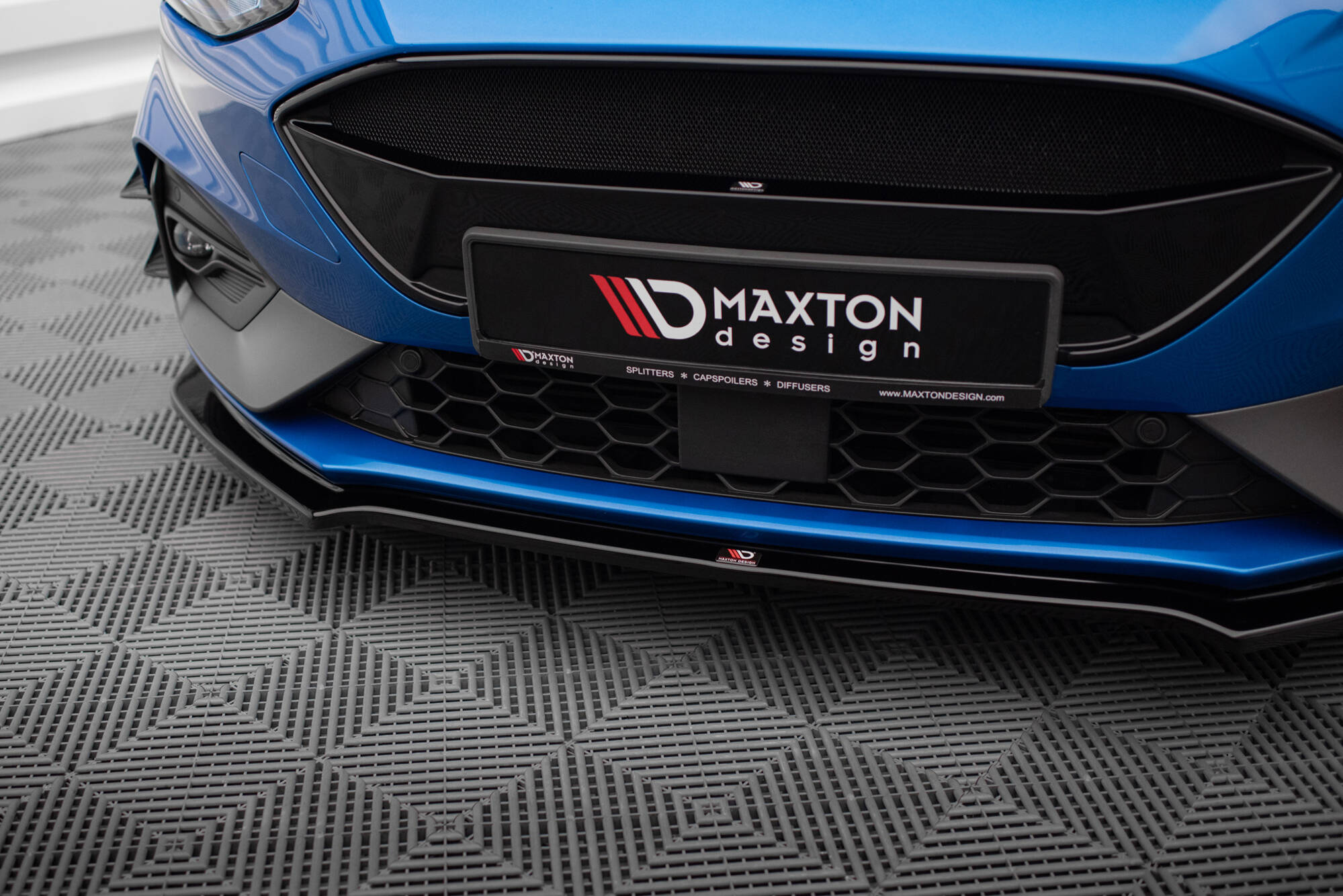 Front Splitter V.1 Ford Focus ST / ST-Line Mk4 - Image 3