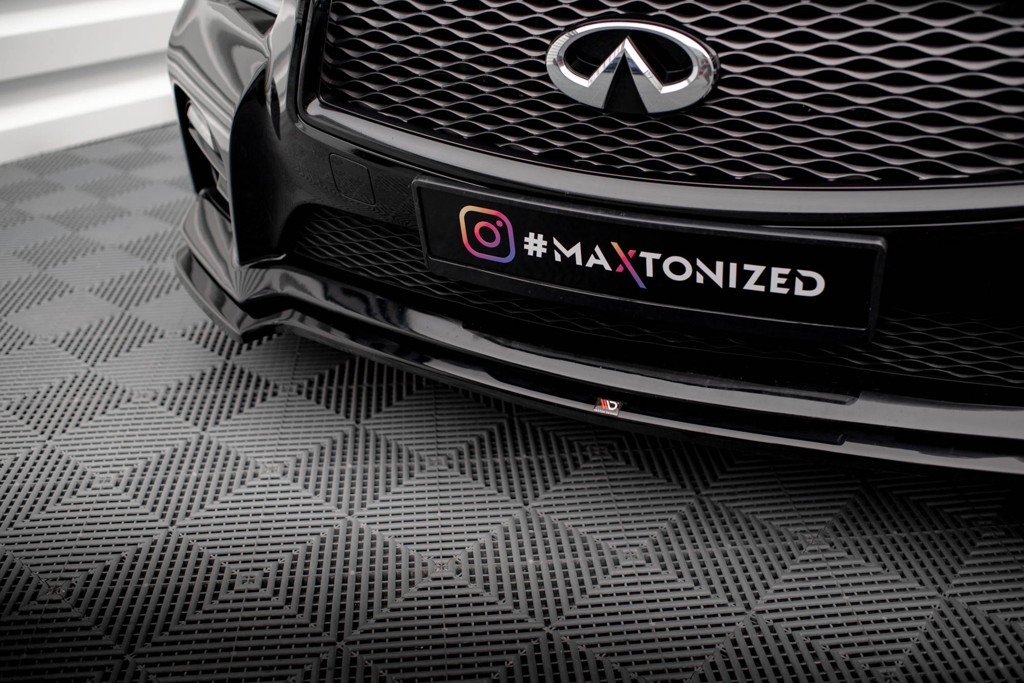 Front Splitter V.1 Infiniti Q50 S Mk1 - Image 3