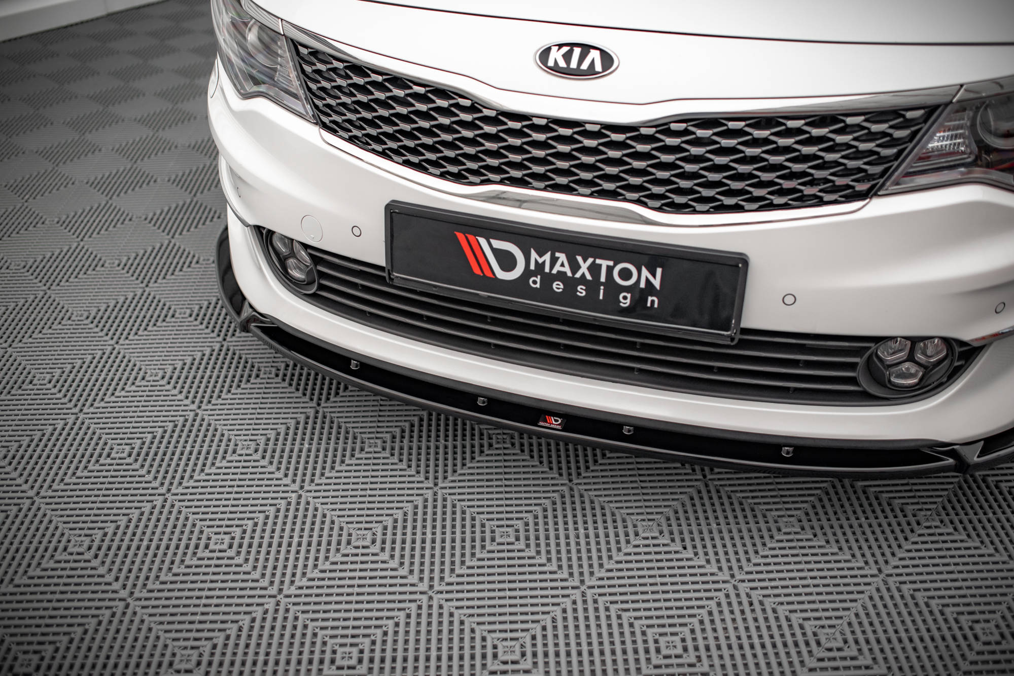 Front Splitter V.1 Kia Optima Mk4 - Image 3