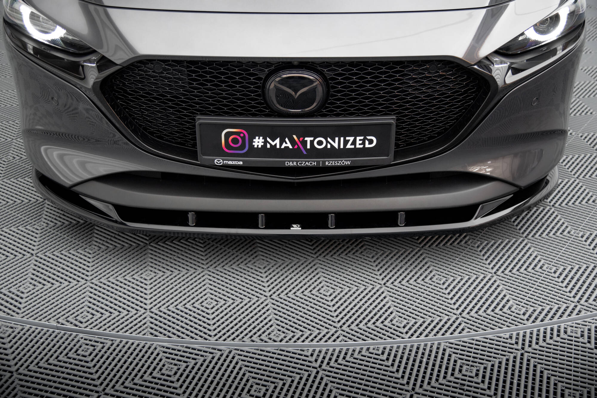 Front Splitter V.1 Mazda 3 Mk4 - Image 2