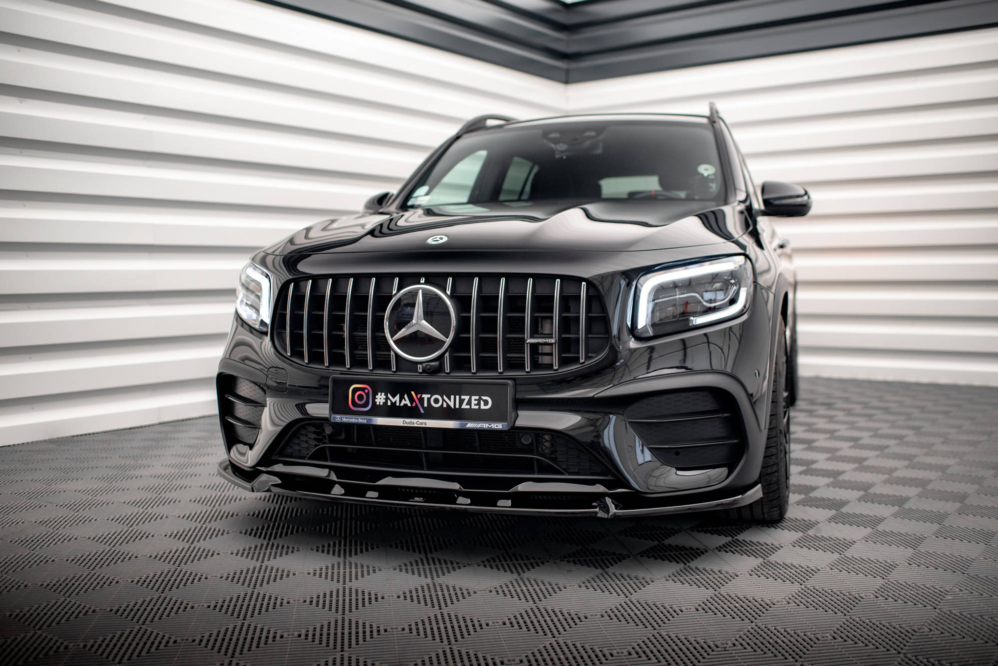 Front Splitter V.1 Mercedes-AMG GLB 35 / AMG-Line X247