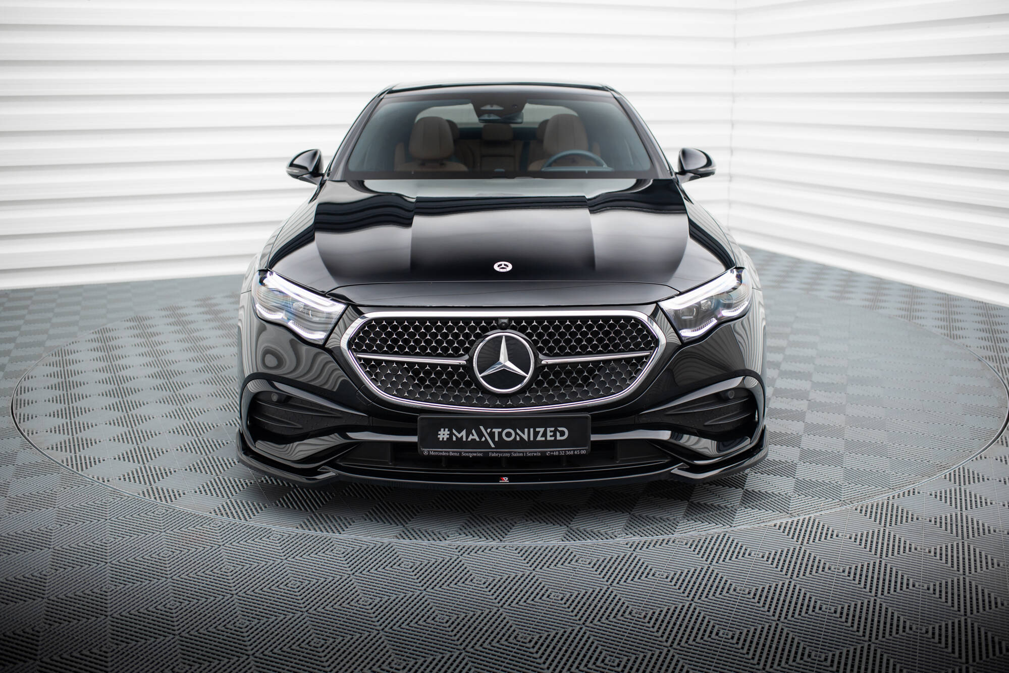 Front Splitter V.1 Mercedes-Benz E AMG-Line W214 - Image 2