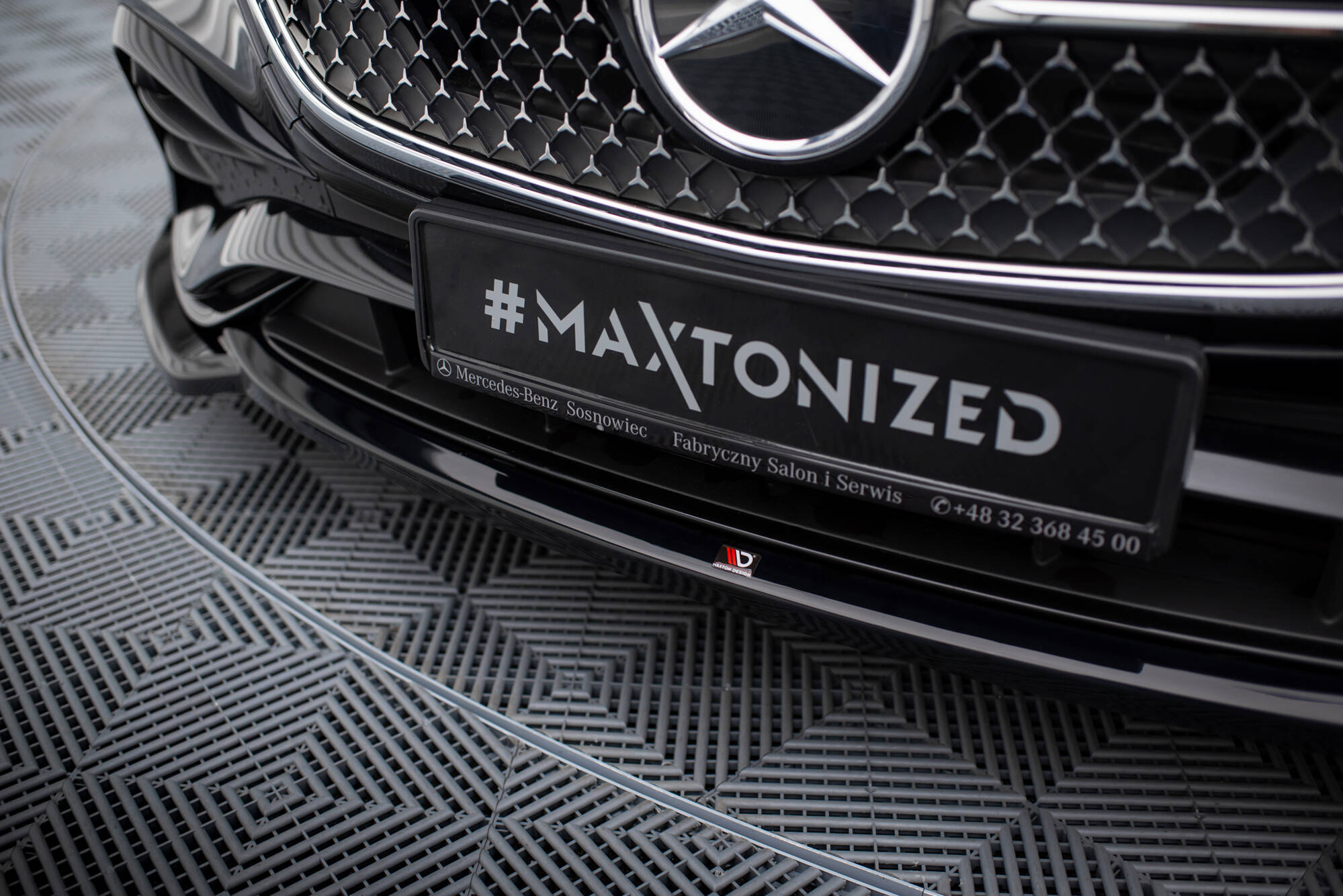 Front Splitter V.1 Mercedes-Benz E AMG-Line W214 - Image 3