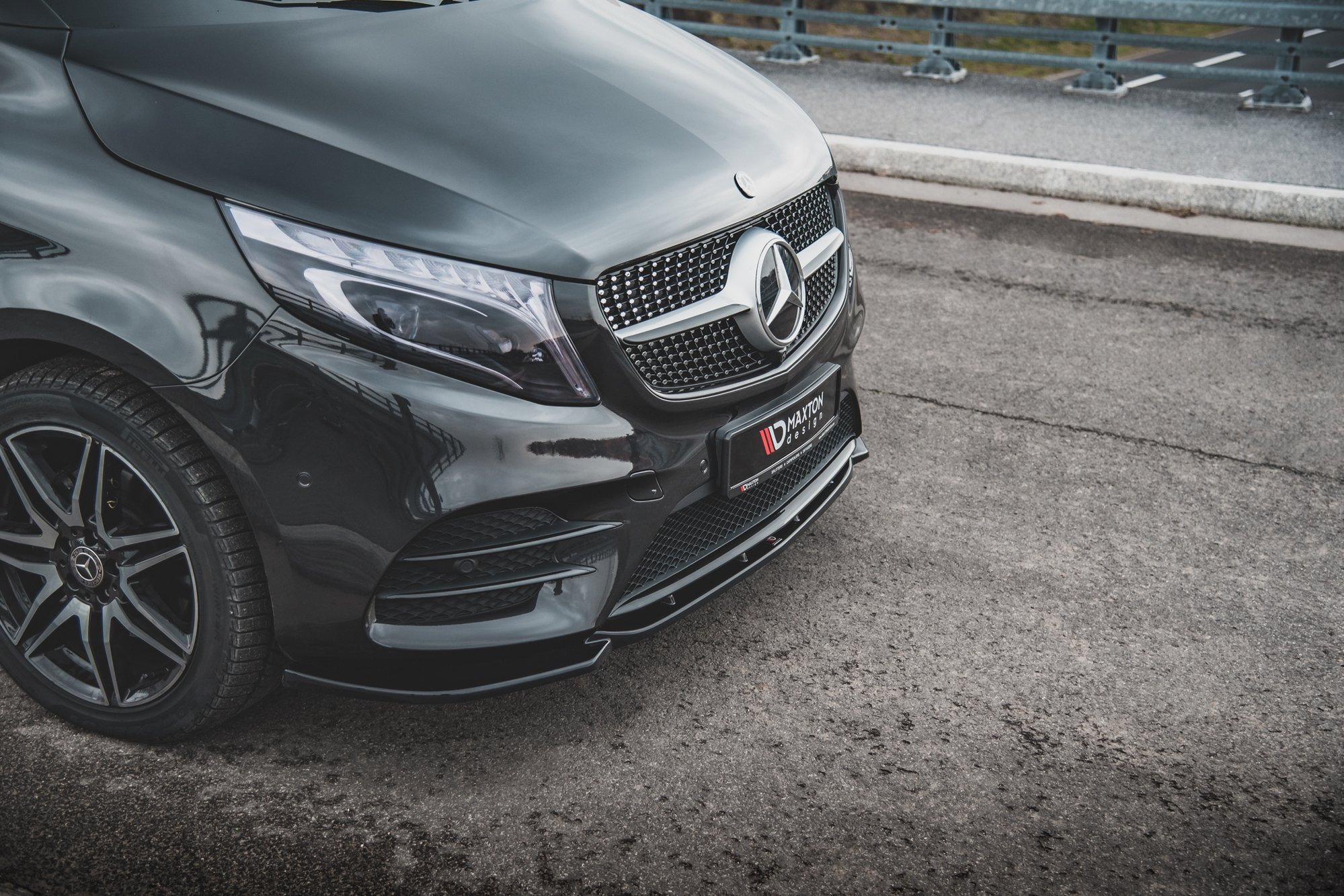 Front Splitter V.1 Mercedes-Benz V-Class AMG-Line W447 - Image 4