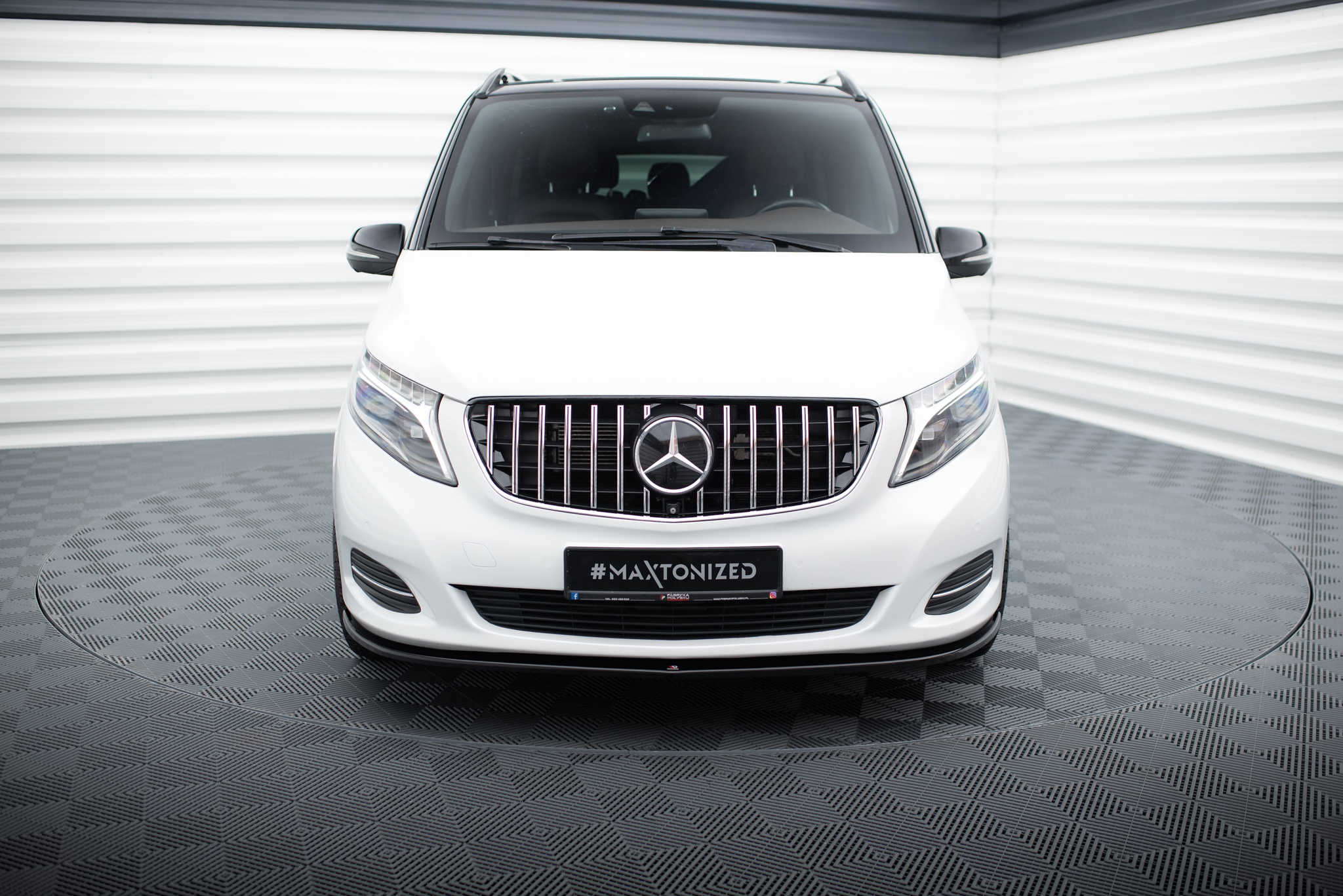 Front Splitter V.1 Mercedes-Benz V-Class W447 - Image 3