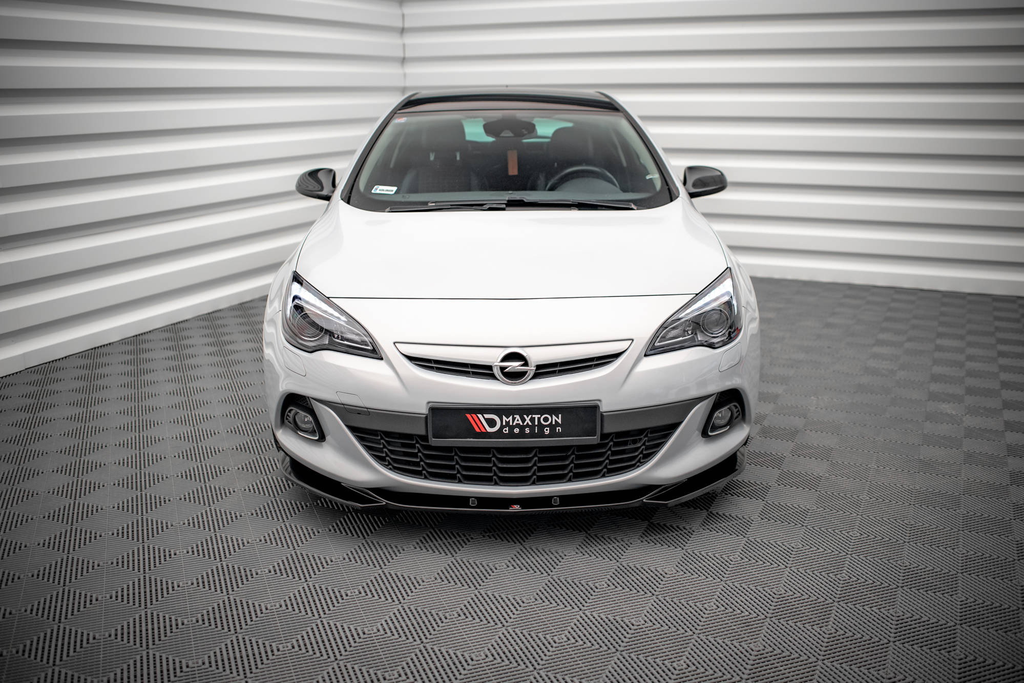 Front Splitter V.1 Opel Astra GTC OPC-Line J - Image 2