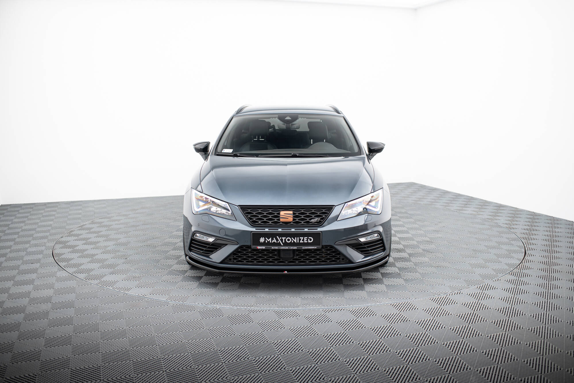 Front Splitter V.1 Seat Leon Cupra / FR Mk3 FL - Image 2