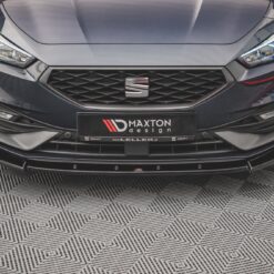 Alternative view of Front Splitter V.1 Seat Leon FR Mk4