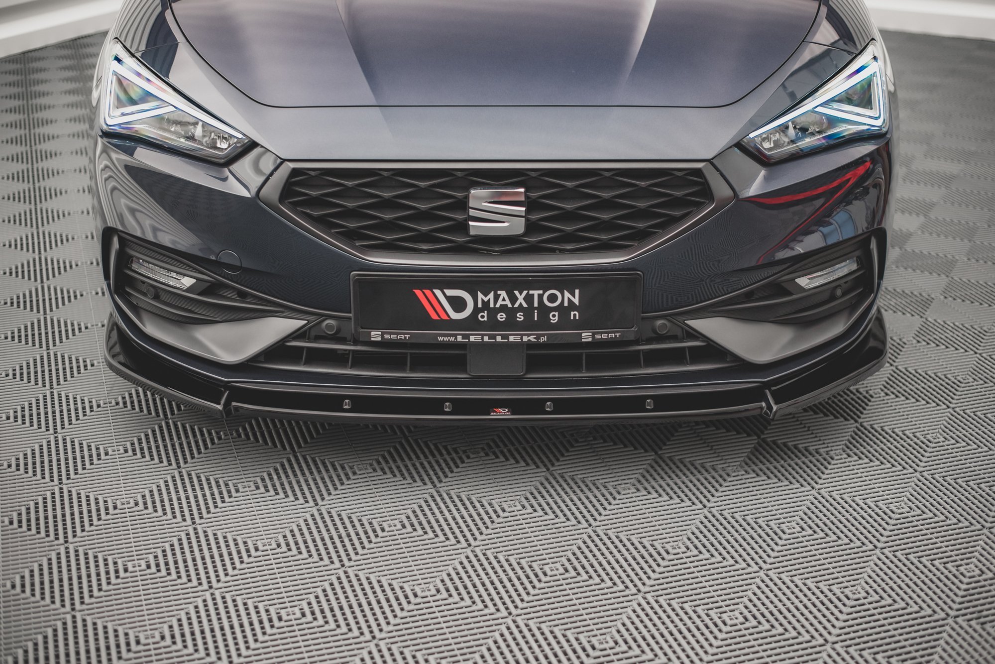 Front Splitter V.1 Seat Leon FR Mk4 - Image 2