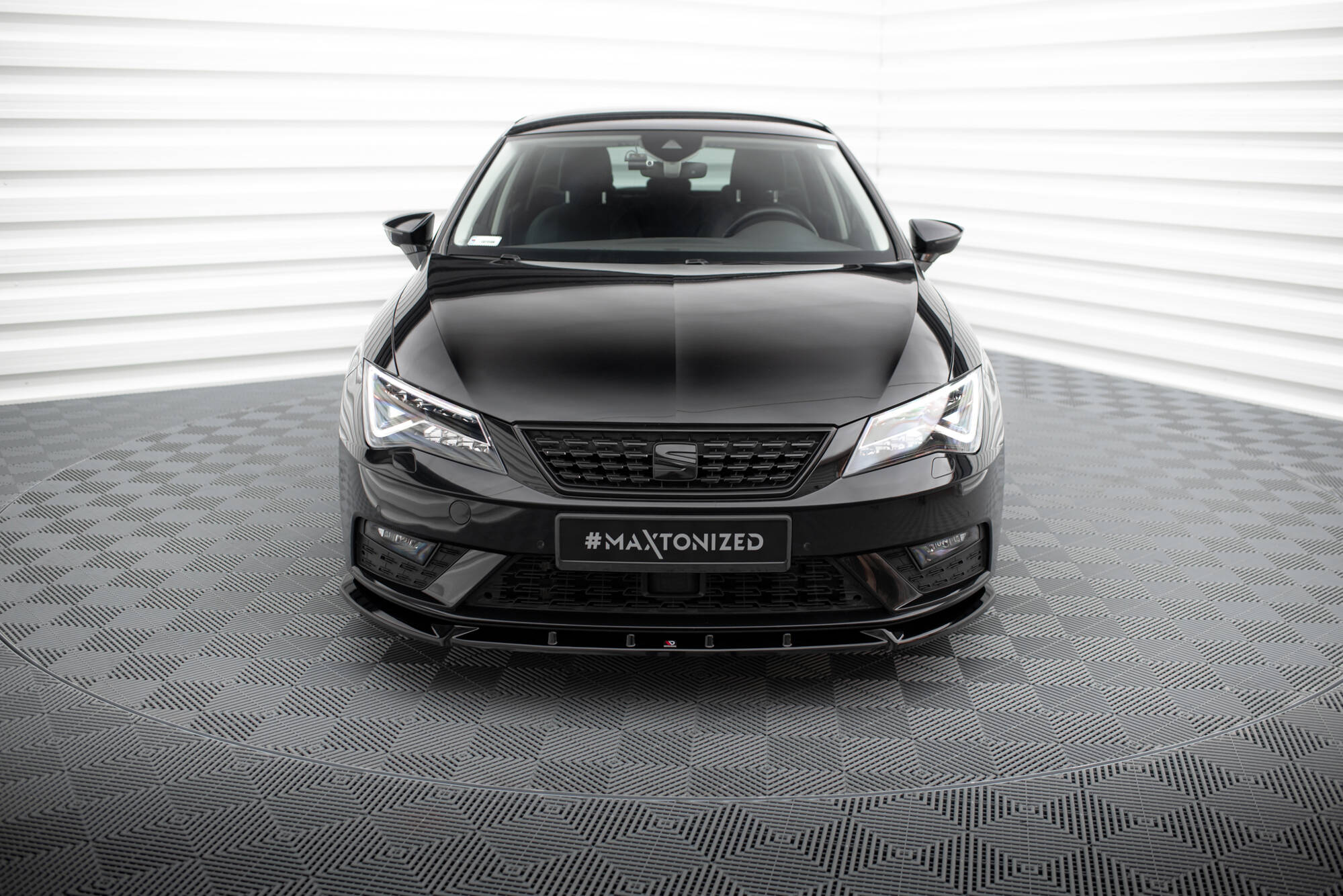 Front Splitter V.1 Seat Leon Mk3 Facelift - Image 2