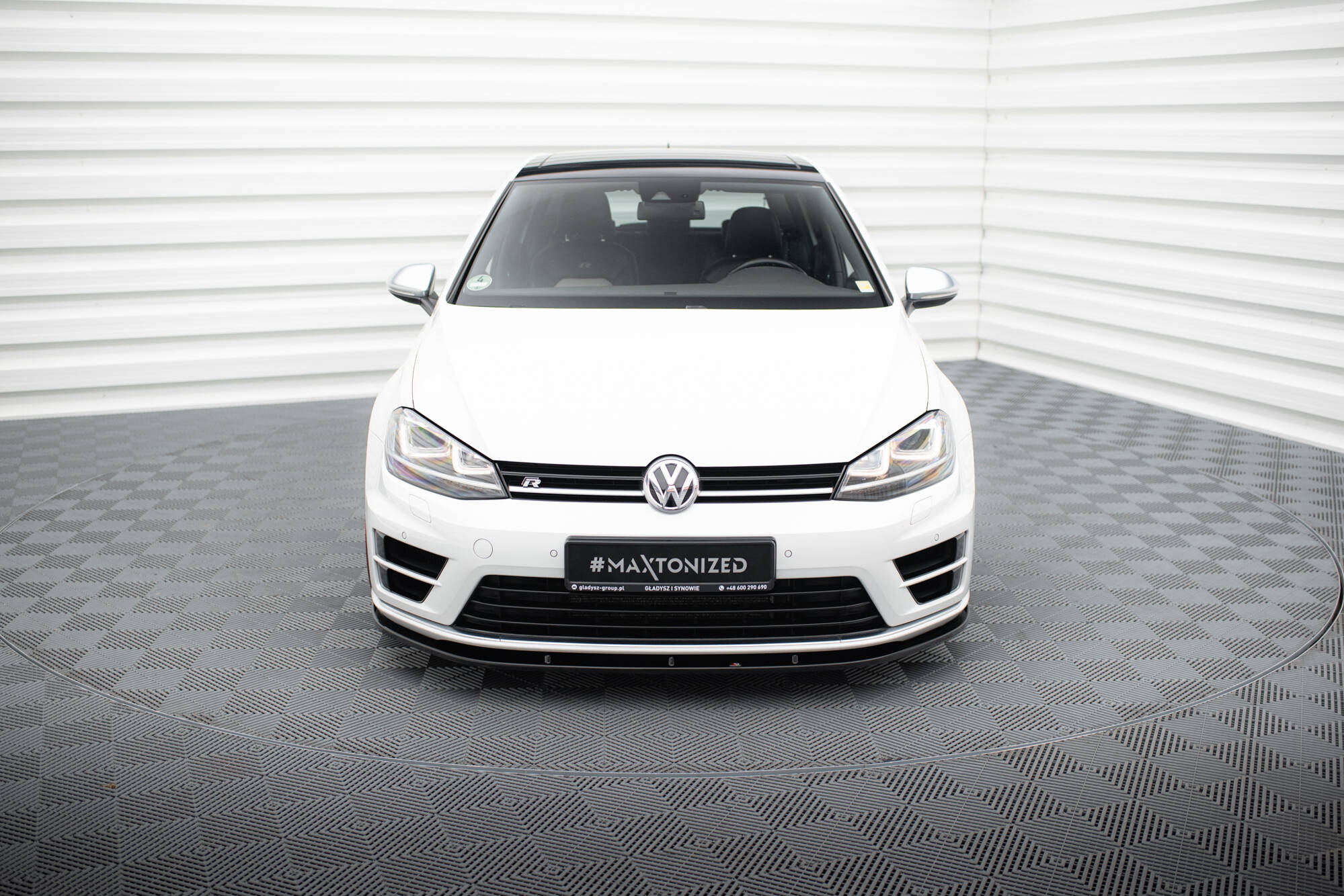 Front Splitter V.1 VW Golf 7 R / R-Line - Image 2