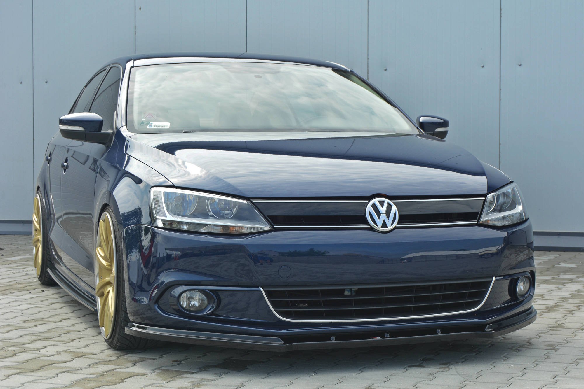 Front Splitter V.1 VW Jetta 6 - Image 3
