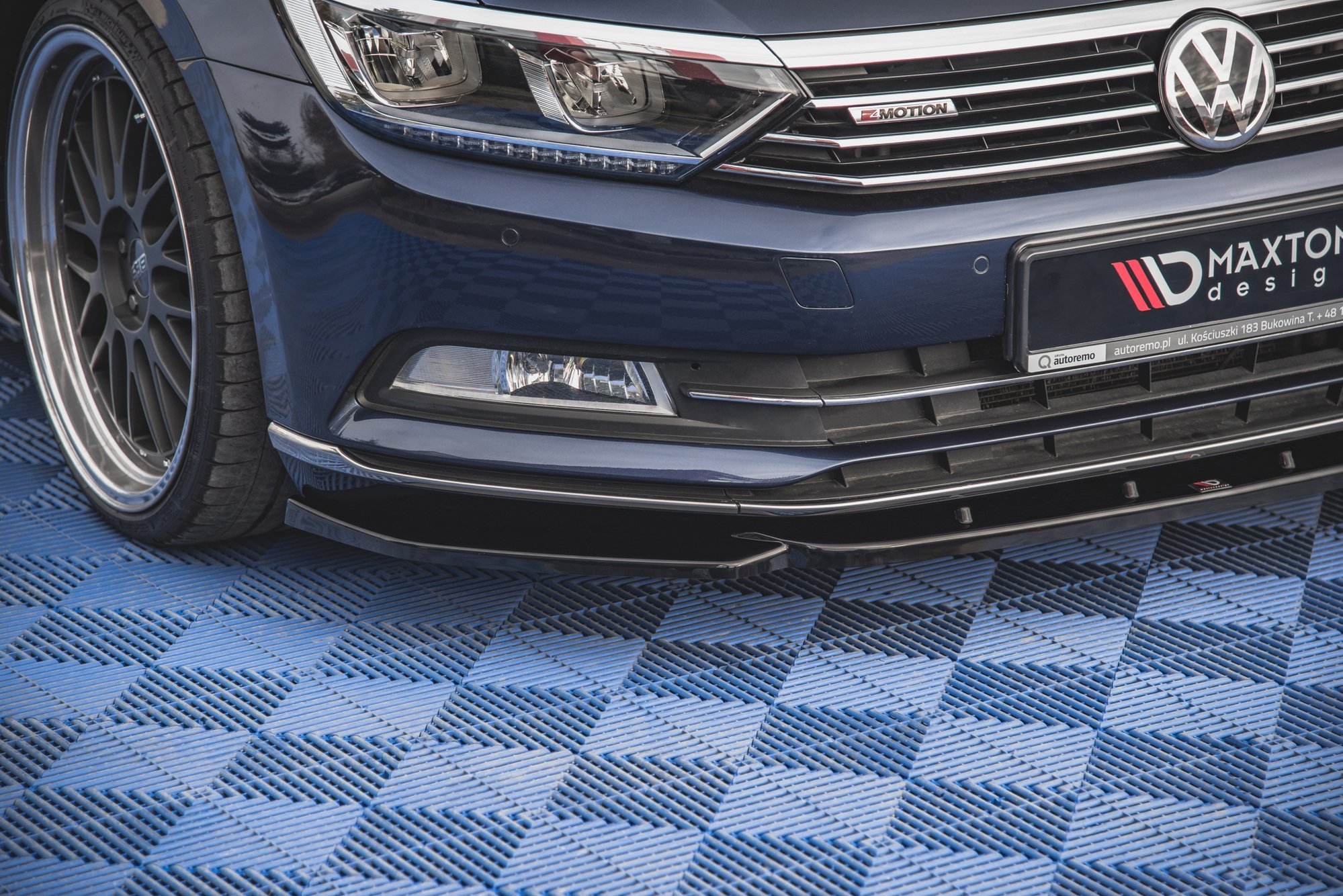 Front Splitter V.1 Volkswagen Passat B8 - Image 3