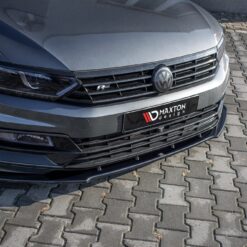 Alternative view of Front Splitter V.1 Volkswagen Passat R-Line B8
