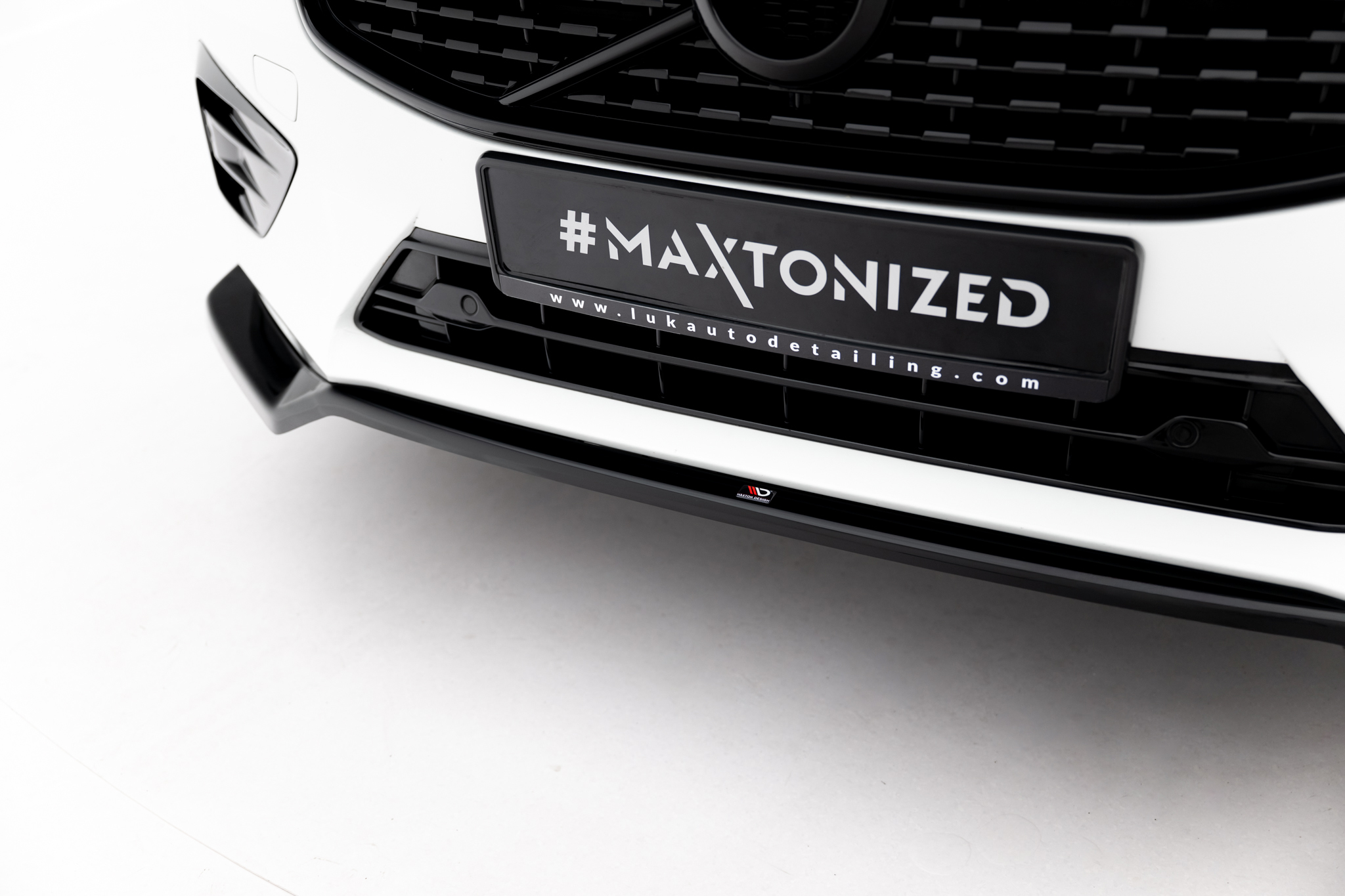 Front Splitter V.1 Volvo XC60 Mk2 R-Design - Image 3
