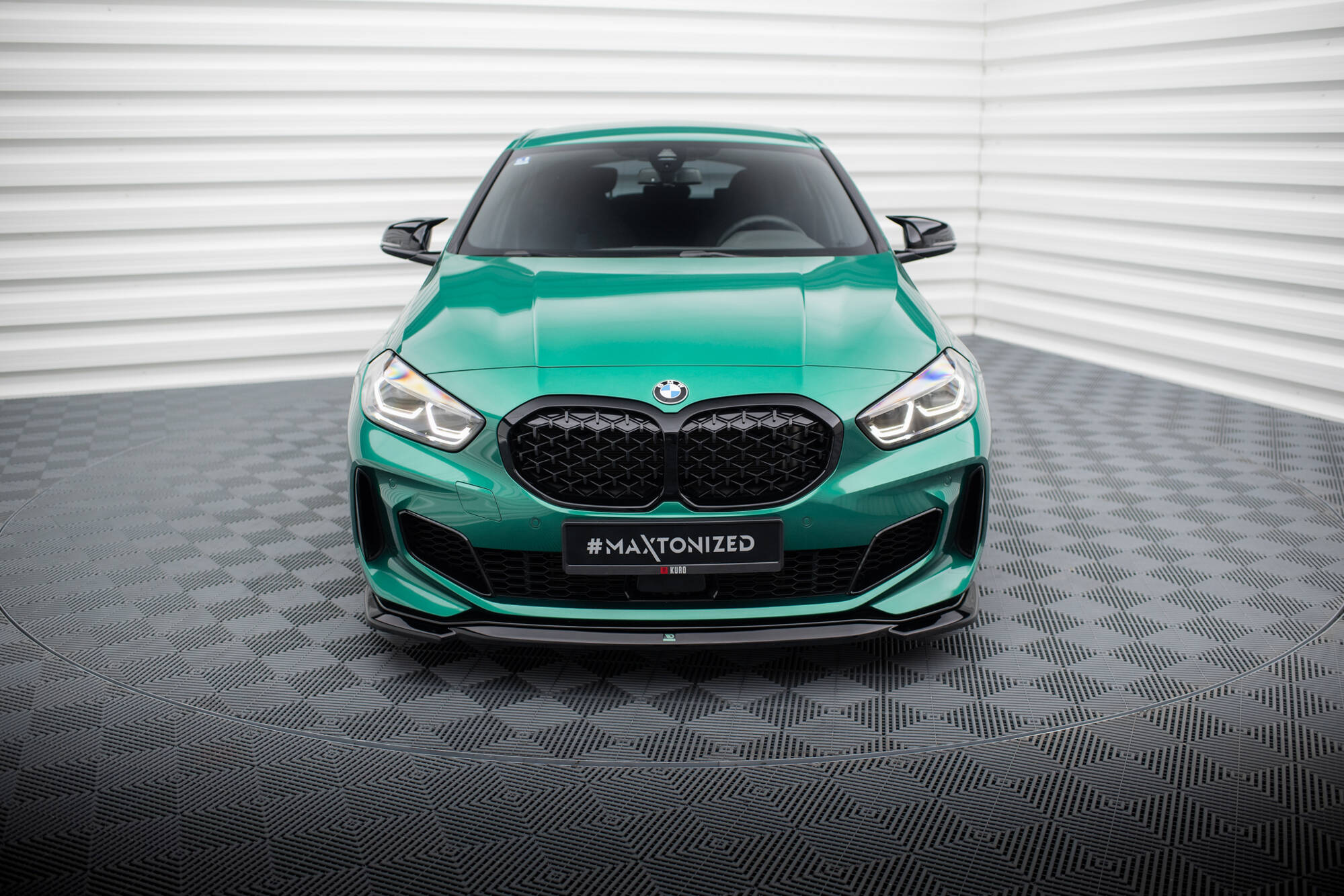 Front Splitter V.10 BMW M135i F40 - Image 2
