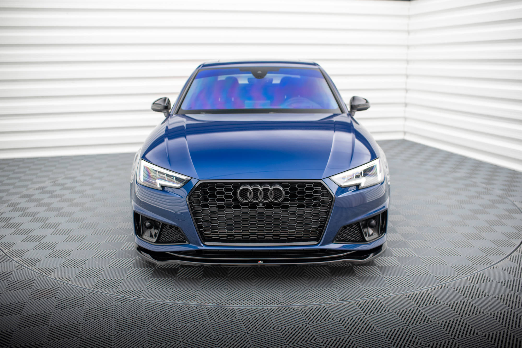 Front Splitter V.2 Audi A4 Competition B9 - Image 2