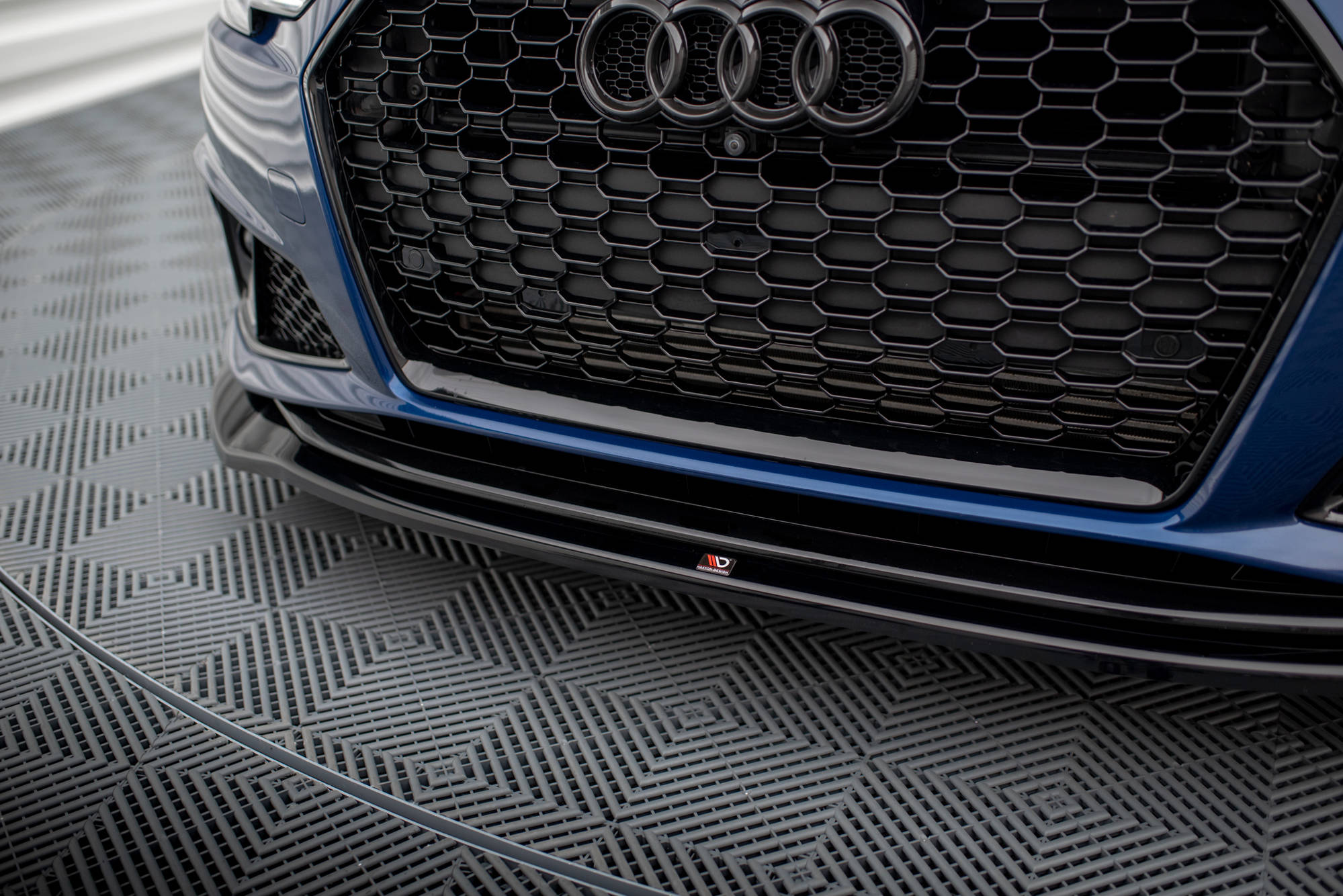 Front Splitter V.2 Audi A4 Competition B9 - Image 3