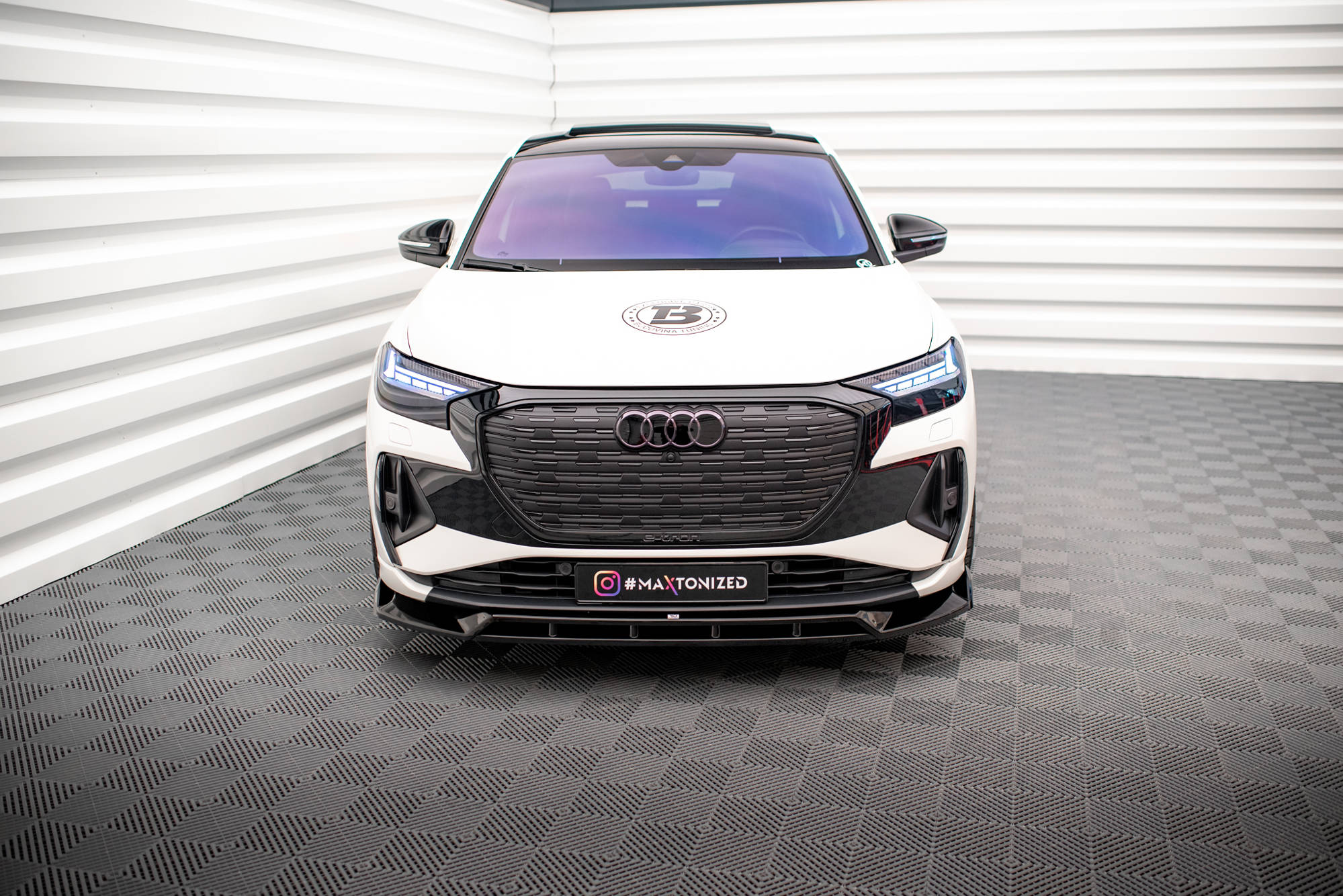 Front Splitter V.2 Audi Q4 e-tron Sportback S-line Mk1 - Image 2