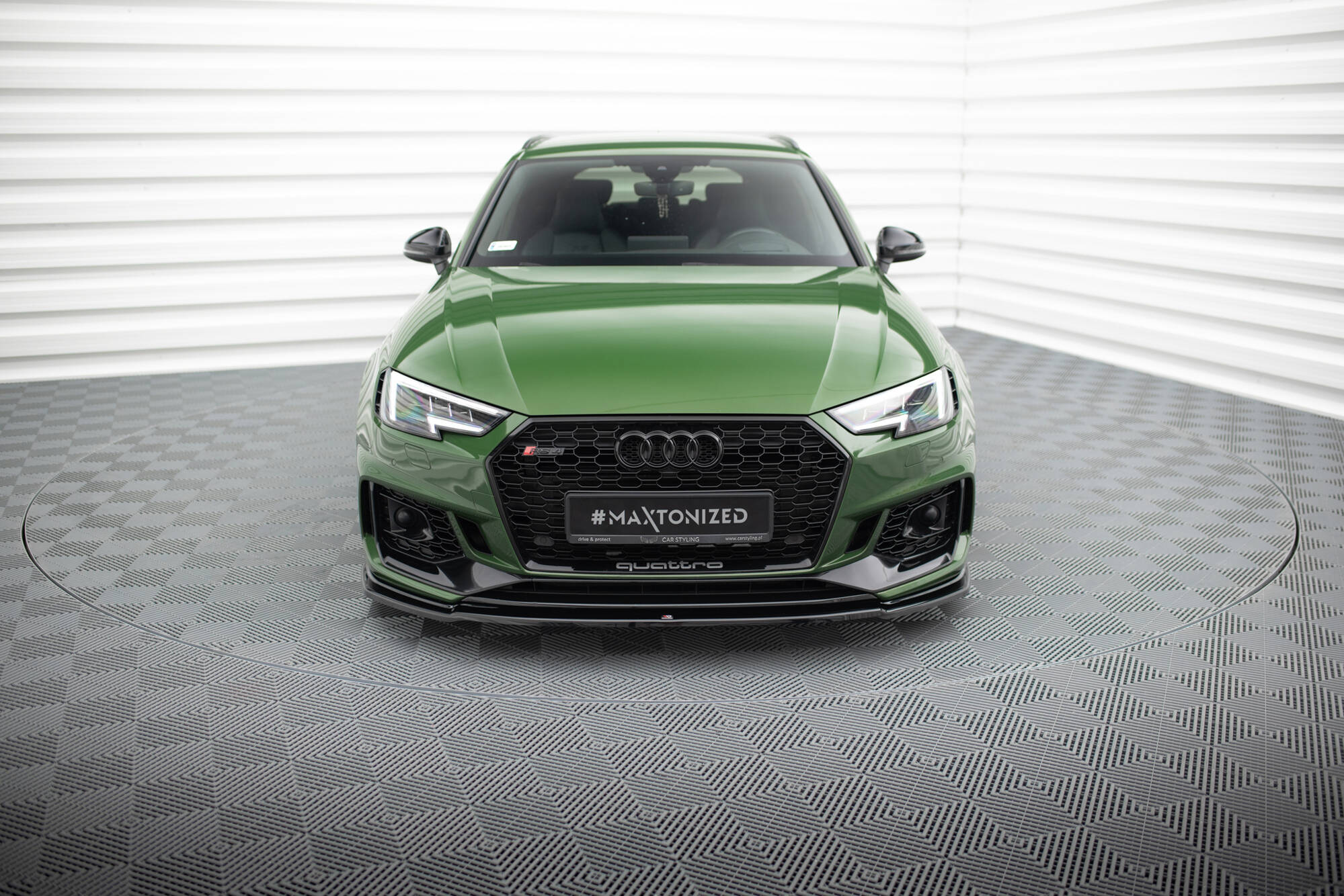 Front Splitter V.2 Audi RS4 B9 - Image 2