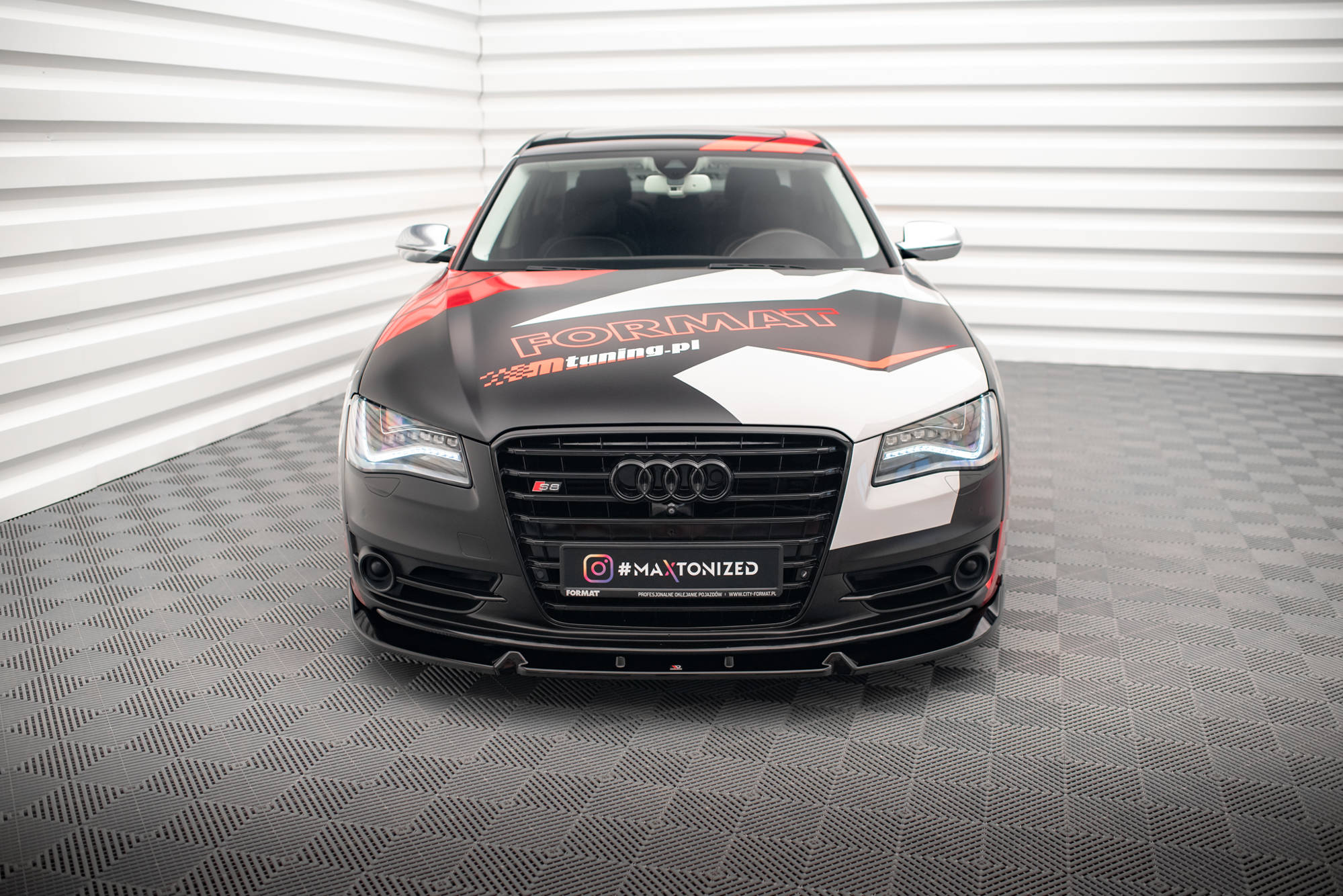 Front Splitter V.2 Audi S8 D4 - Image 2