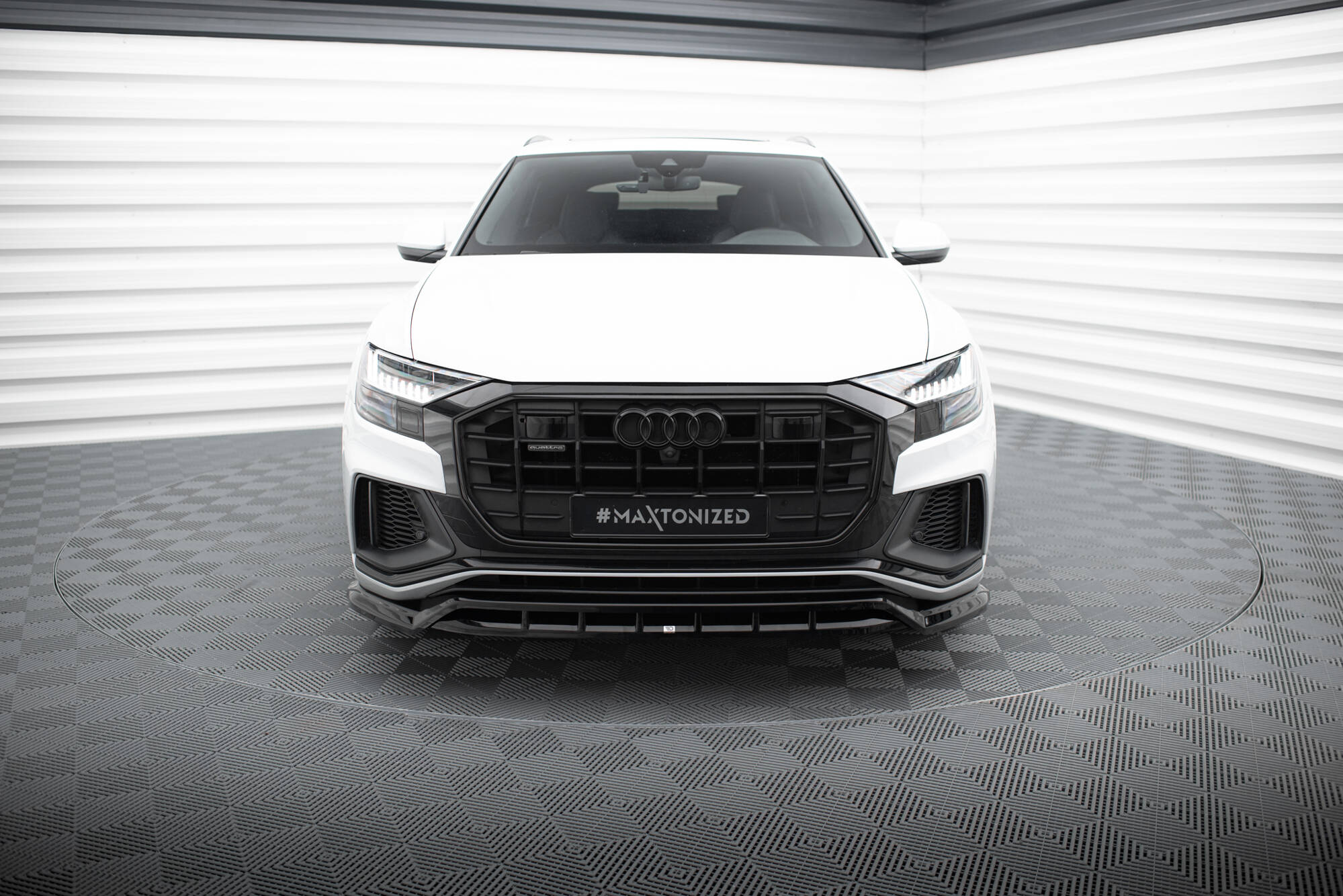 Front Splitter V.2 Audi SQ8 / Q8 S-Line Mk1 - Image 2