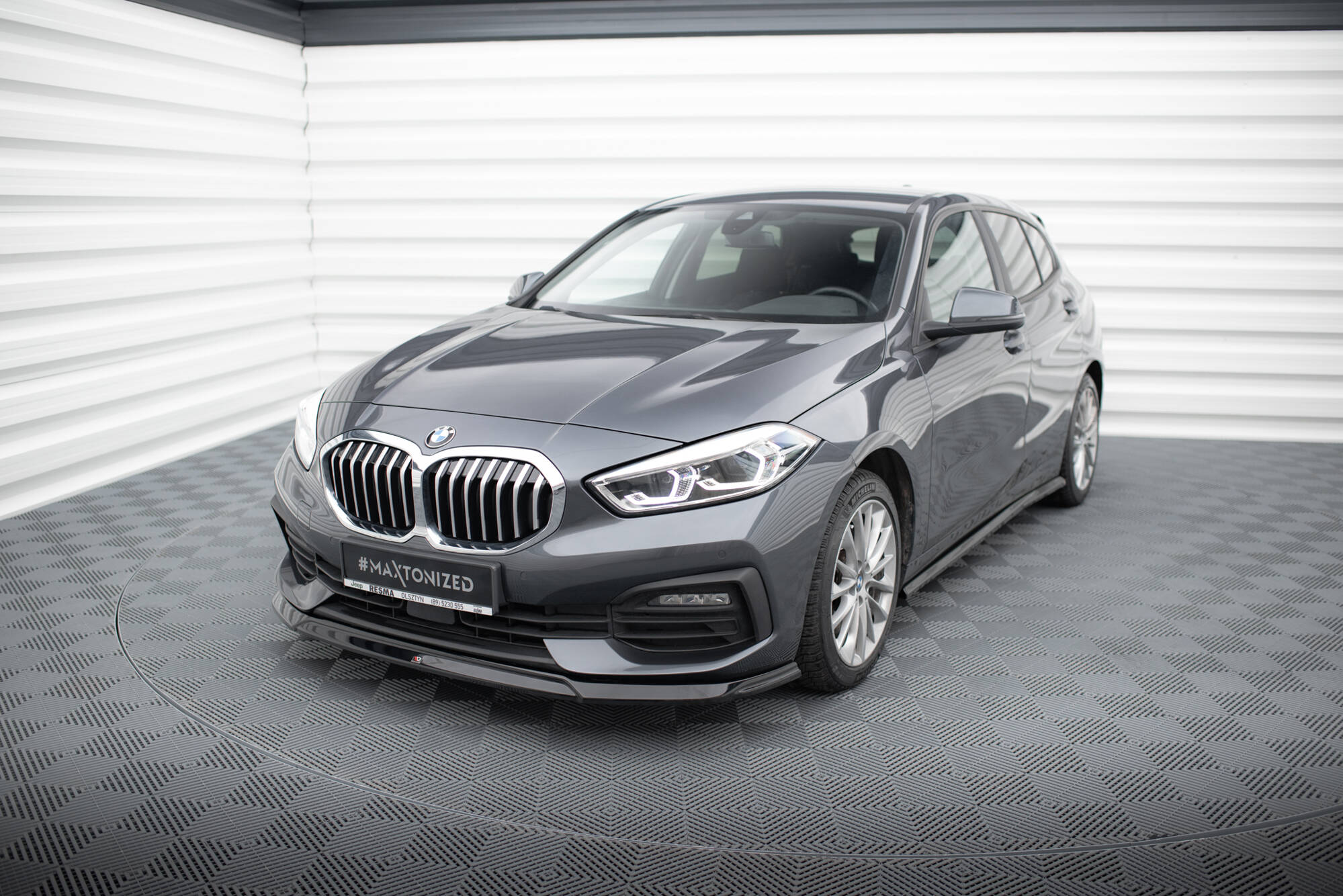 Front Splitter V.2 BMW 1 F40 - Image 4