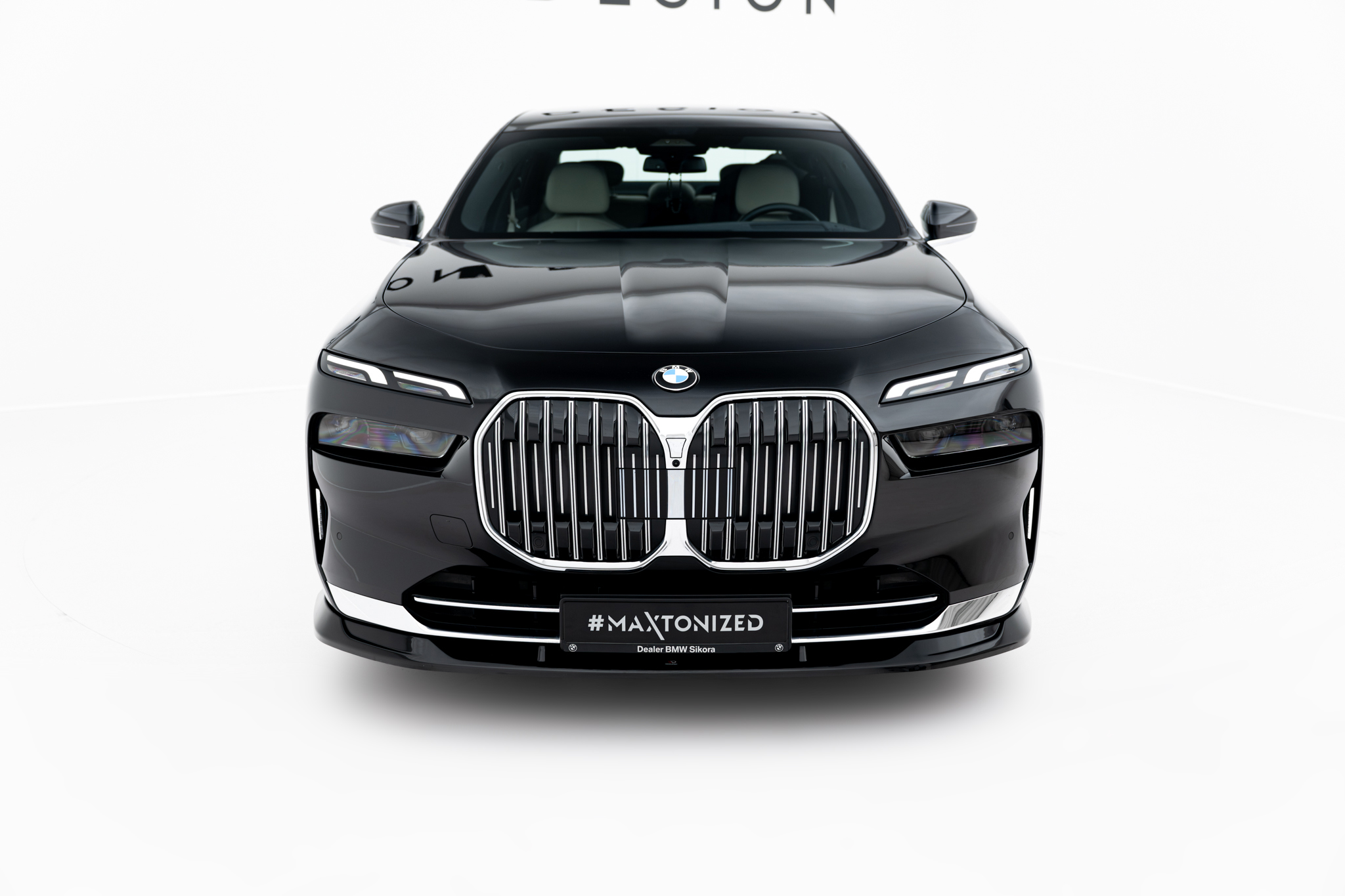 Front Splitter V.2 BMW 7 G70 - Image 2