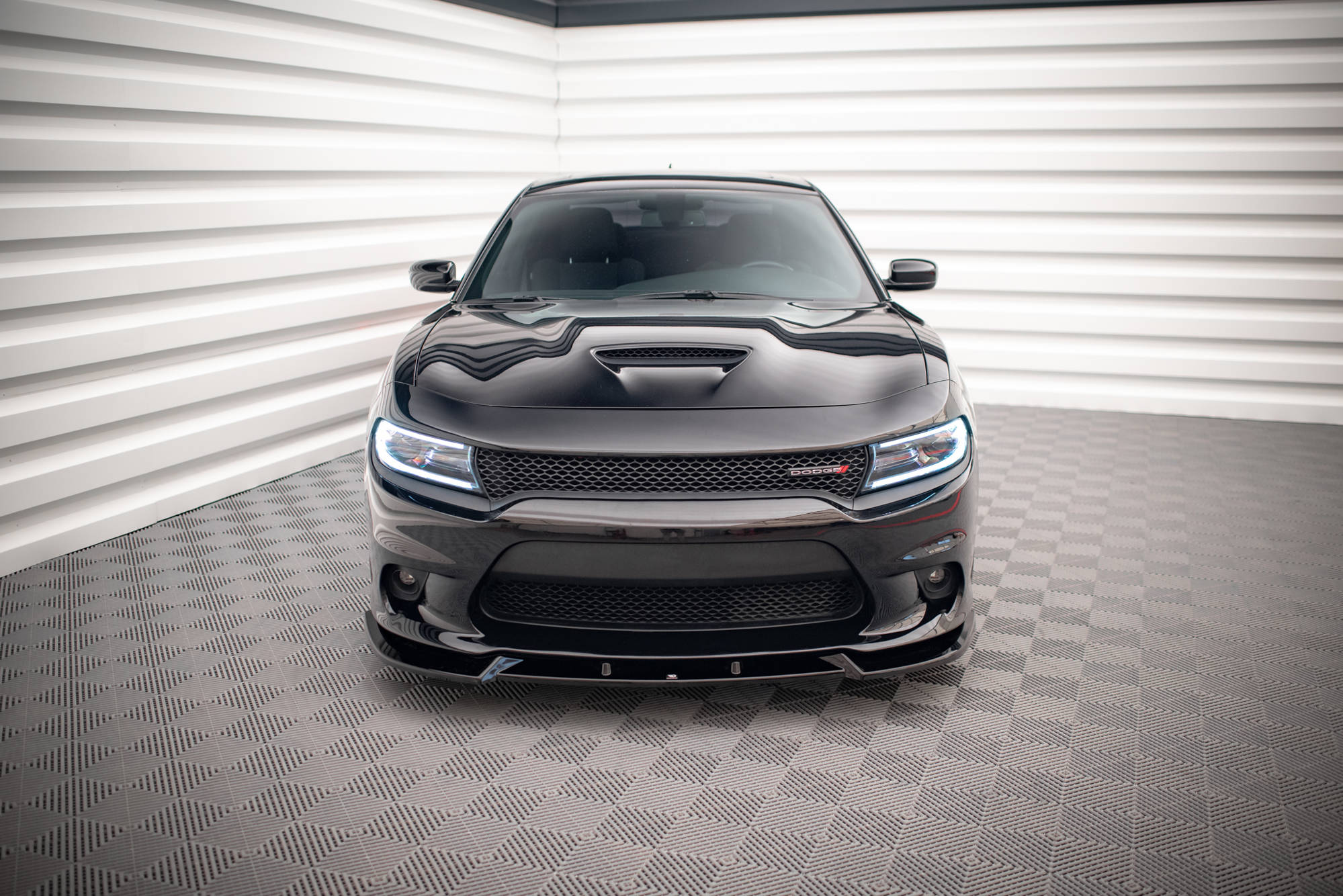 Front Splitter V.2 Dodge Charger SRT Mk7 Facelift - Image 2