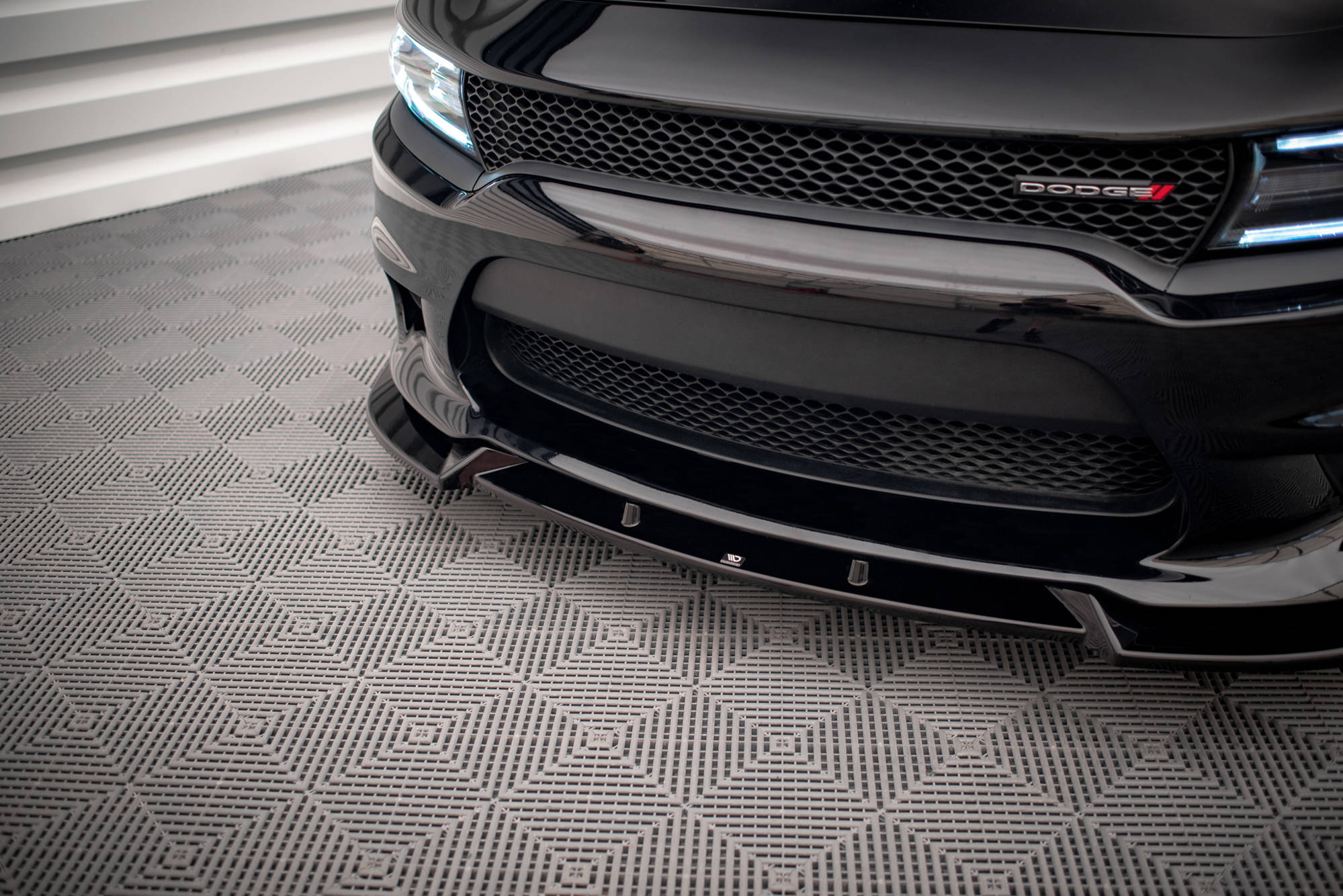 Front Splitter V.2 Dodge Charger SRT Mk7 Facelift - Image 3
