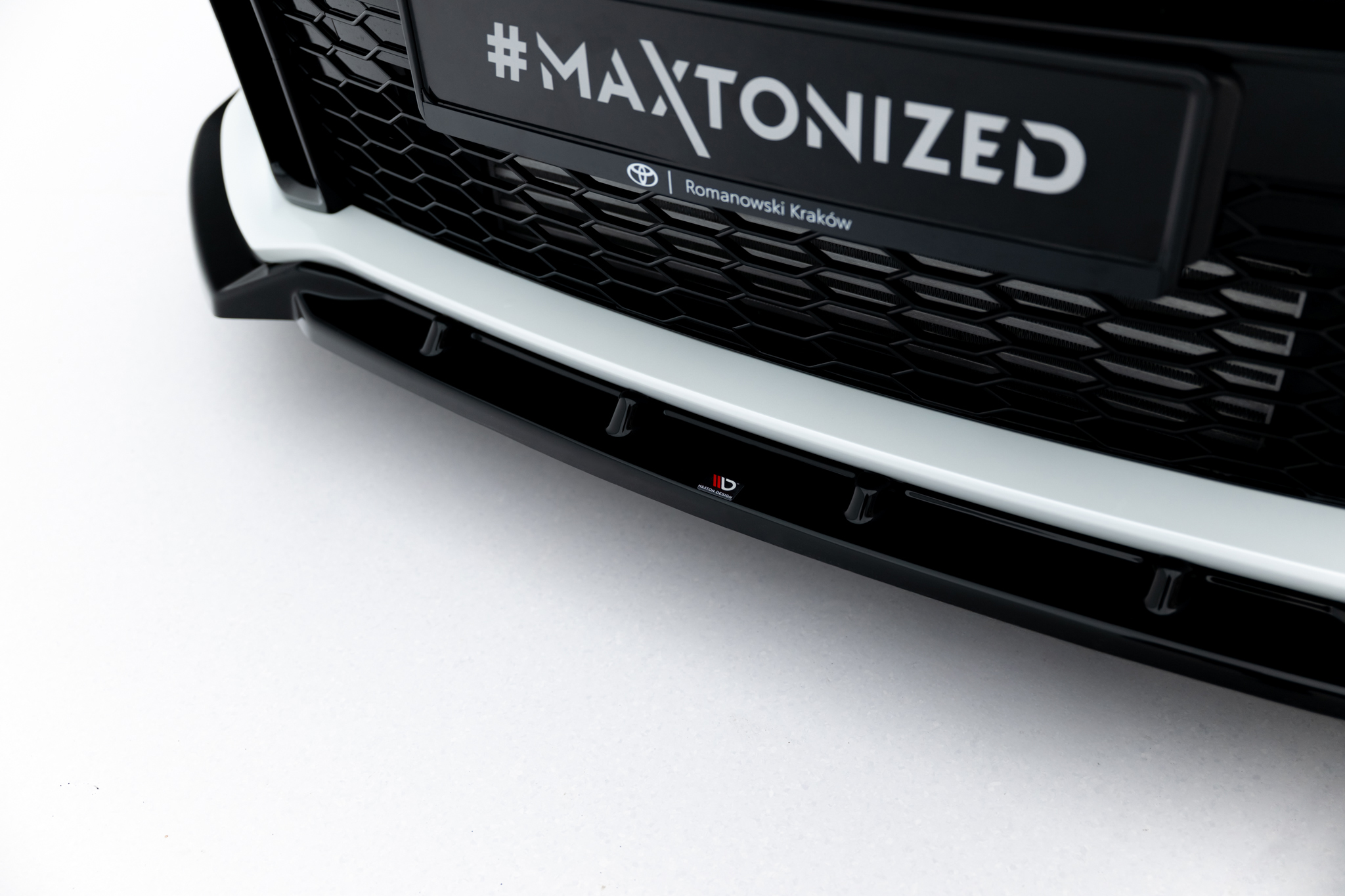Front Splitter V.2 + Flaps Toyota GR Yaris Mk4 - Image 3