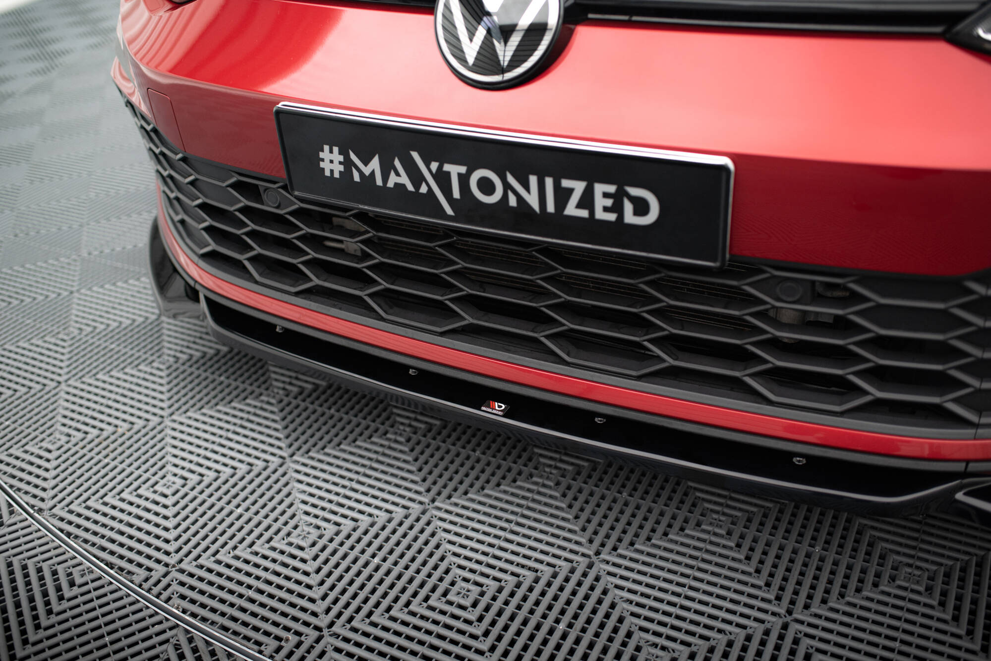 Front Splitter V.2 + Flaps Volkswagen Golf GTI / GTE / GTD / R-Line Mk8 - Image 3