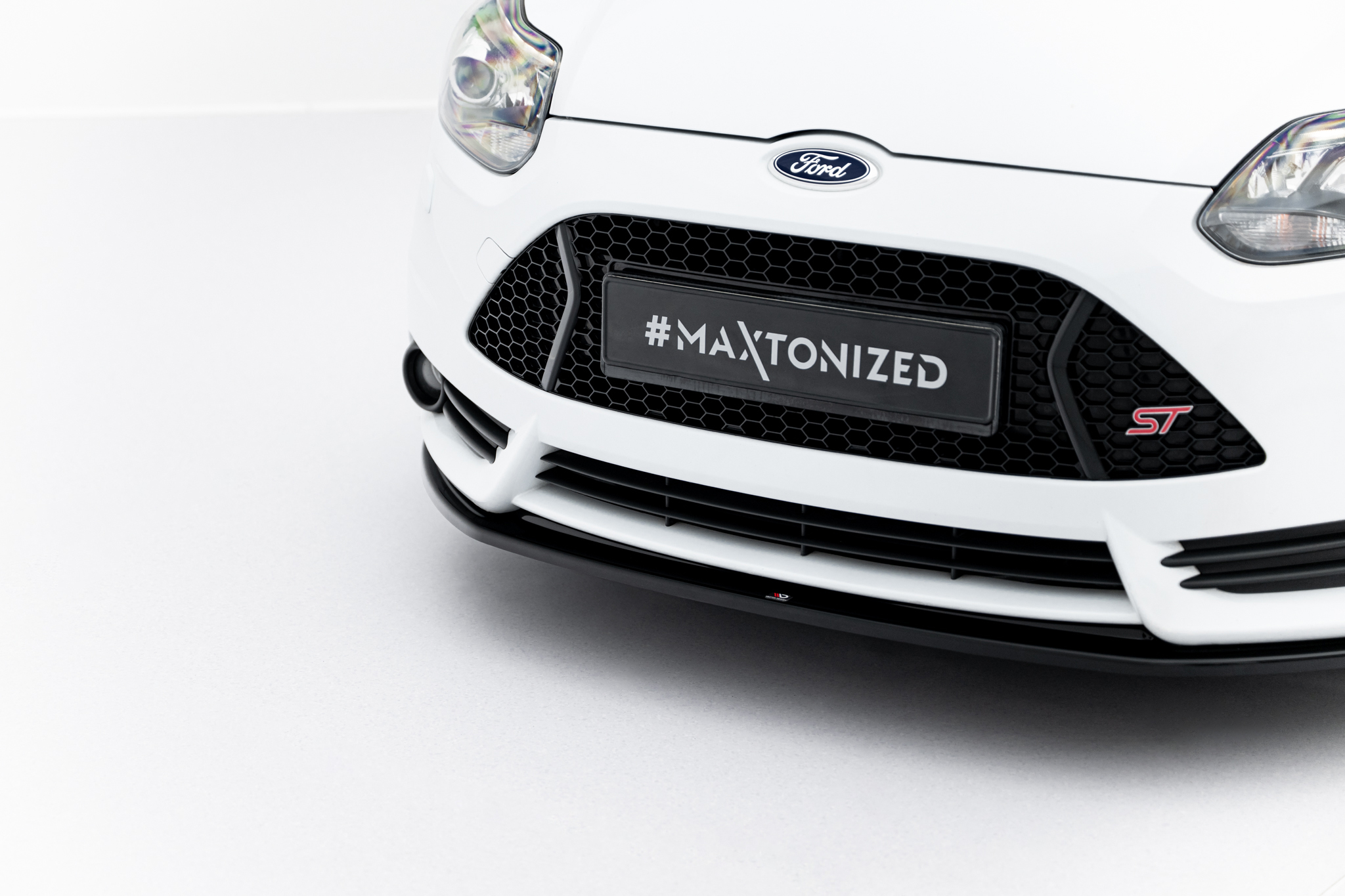 Front Splitter V.2 Ford Focus ST Mk3 - Image 5